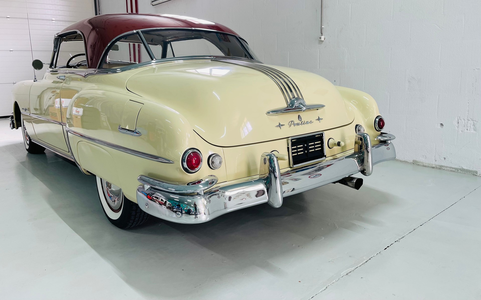 PONTIAC Catalina Super Deluxe Sport Coupe-image-3