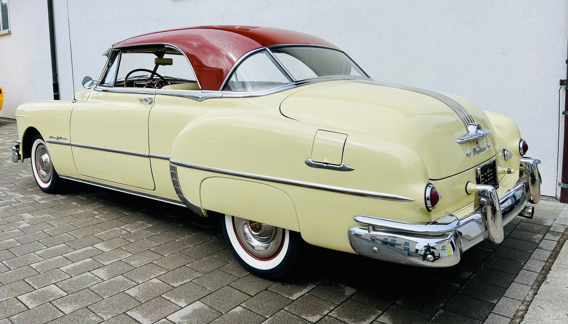 PONTIAC Catalina Super Deluxe Sport Coupe-image-2