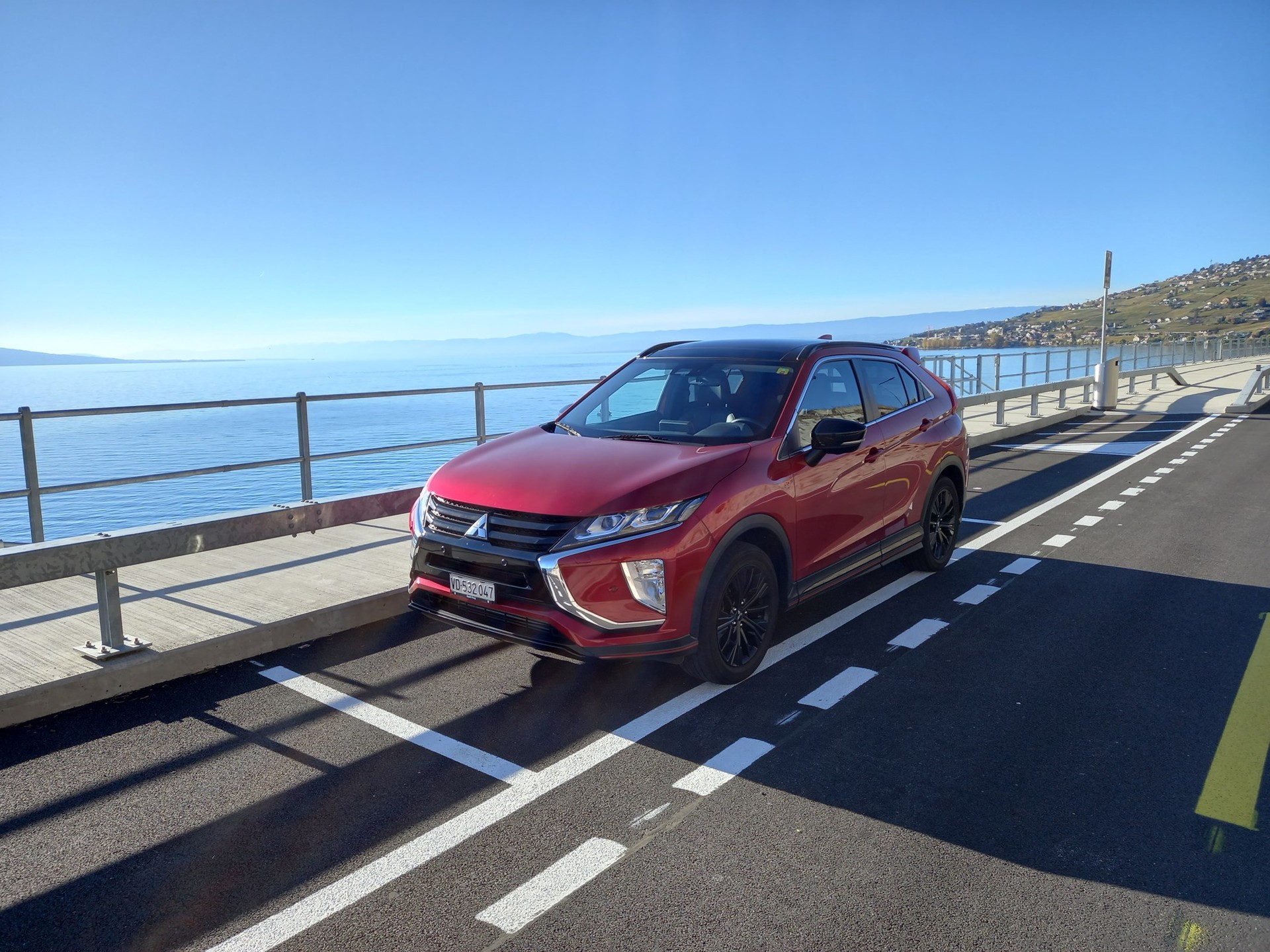 MITSUBISHI Eclipse Cross 1.5 T-Mivec Diamond Black Line 4WD CVT
