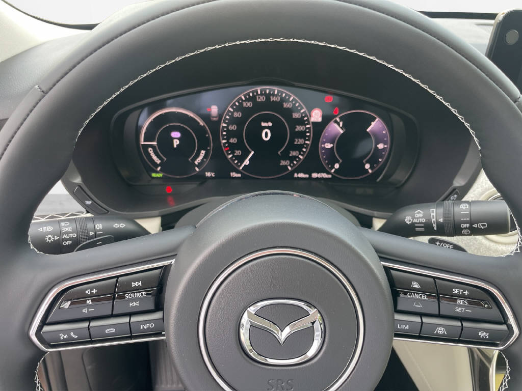 MAZDA CX-80 2.5 PHEV Takumi Plus CATA-image-5