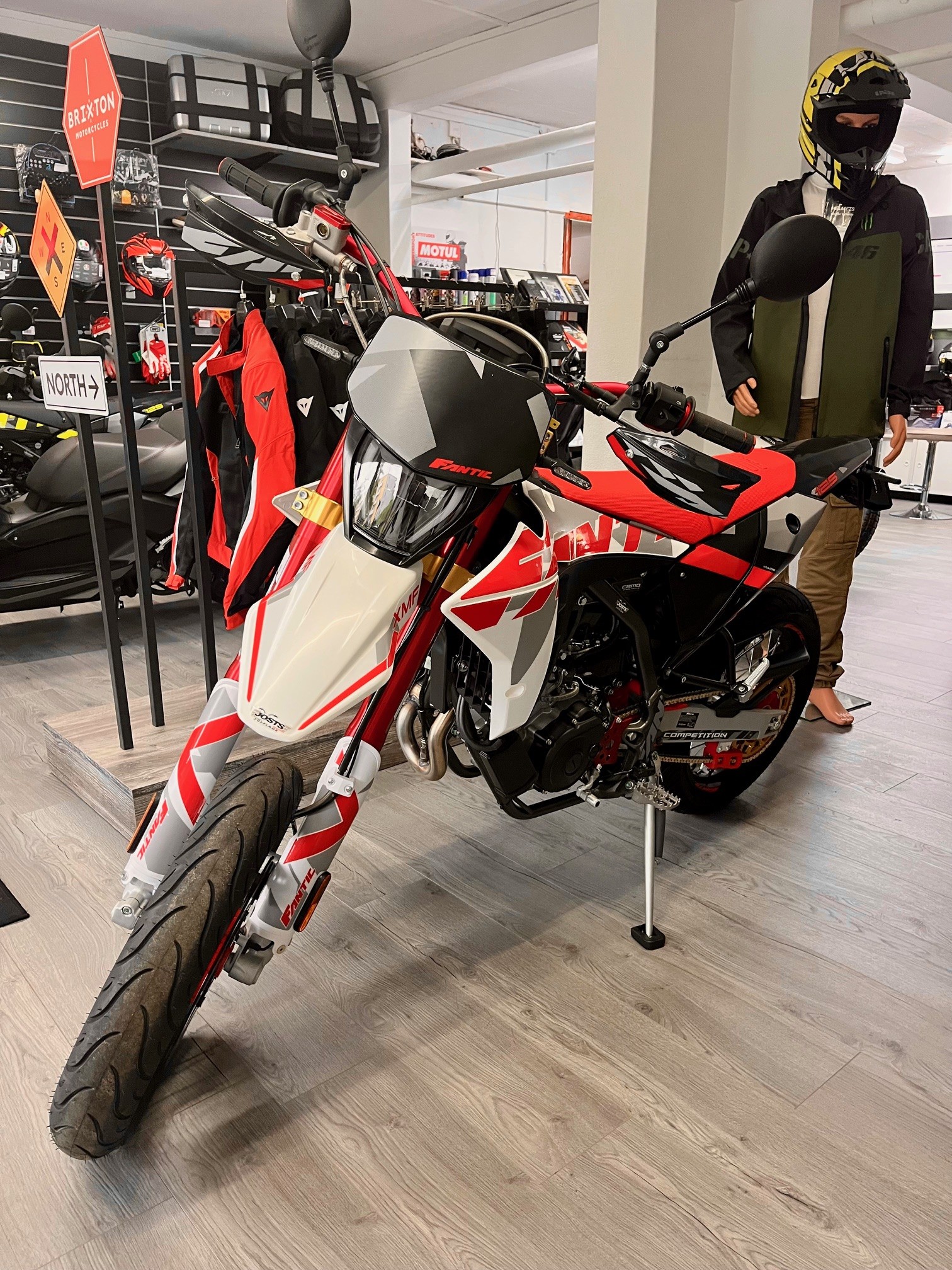 FANTIC XMF 125 Motard Competition MY25 - GRATIS LIEFERUNG"-showroom-element-2