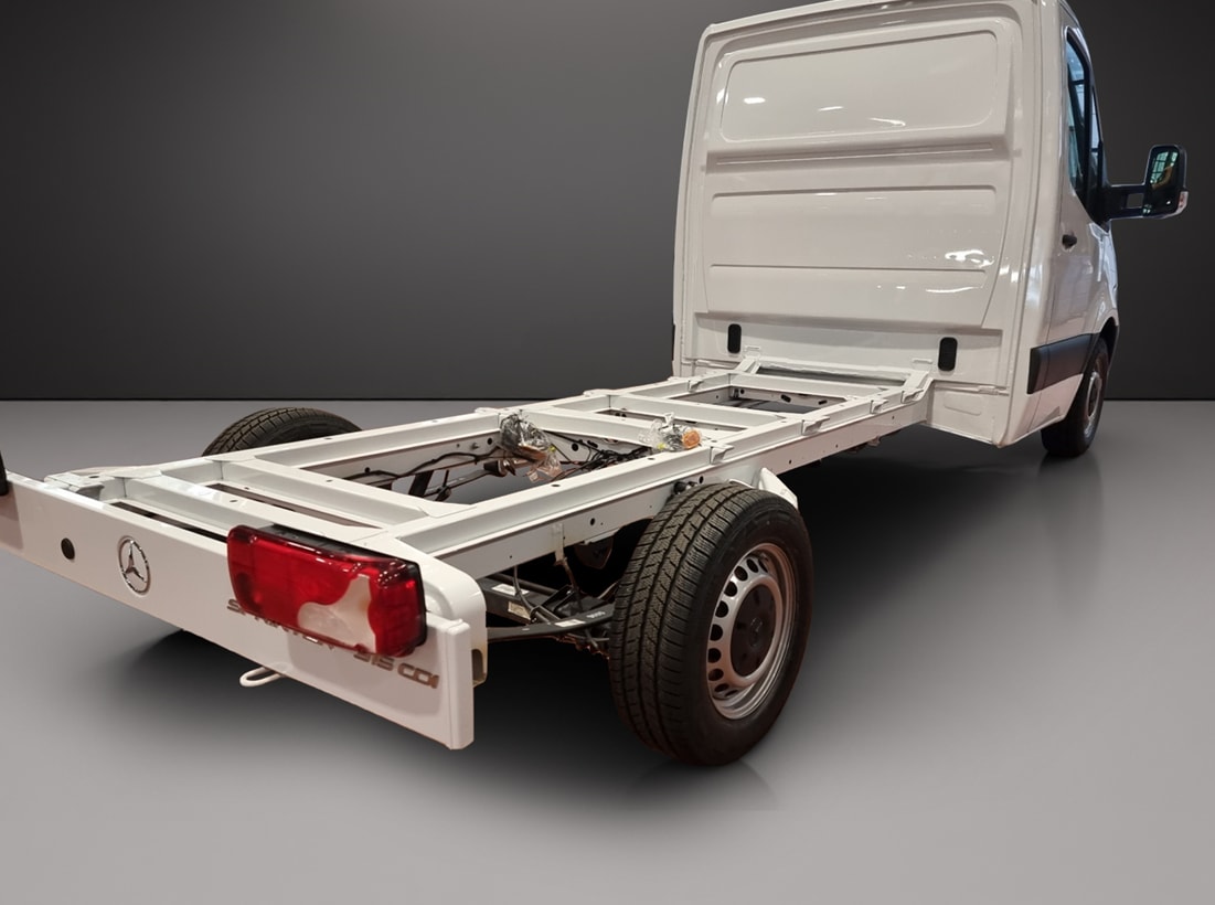 MERCEDES-BENZ Sprinter 315 CDI Standard FWD-image-8