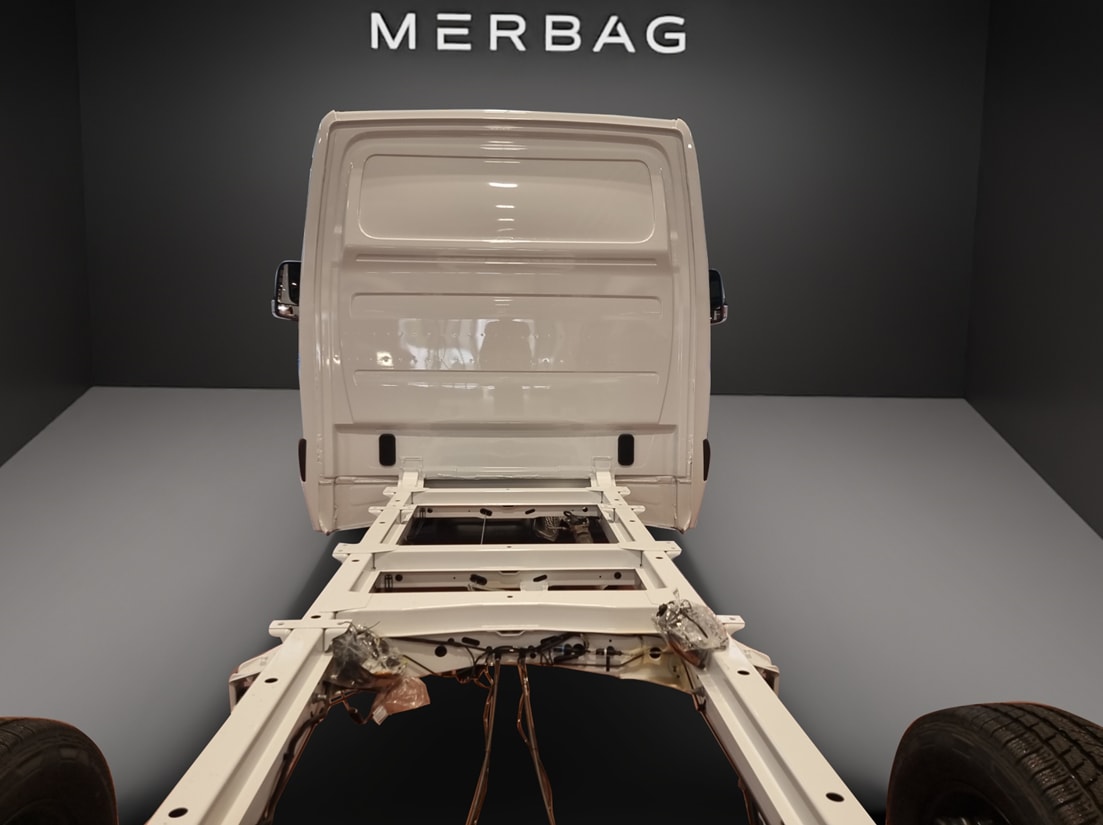 MERCEDES-BENZ Sprinter 315 CDI Standard FWD-image-7
