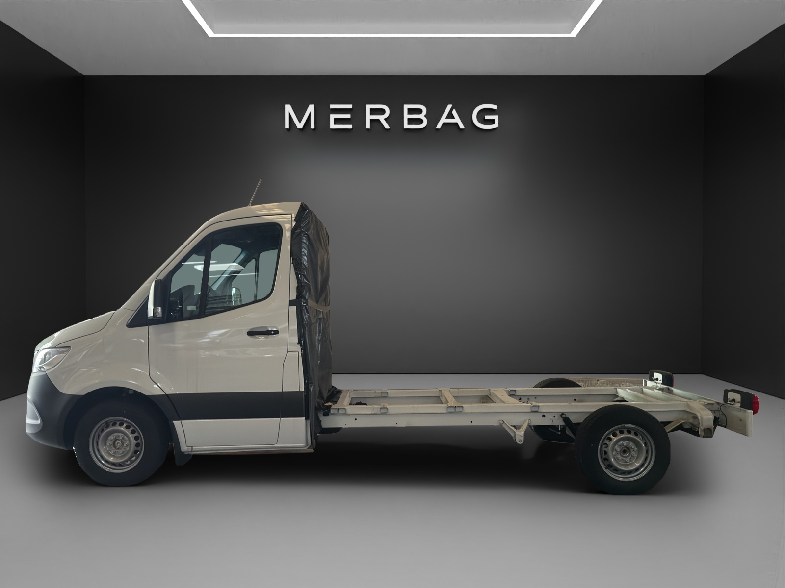 MERCEDES-BENZ Sprinter 315 CDI Standard 9G-TRONIC FWD-image-4