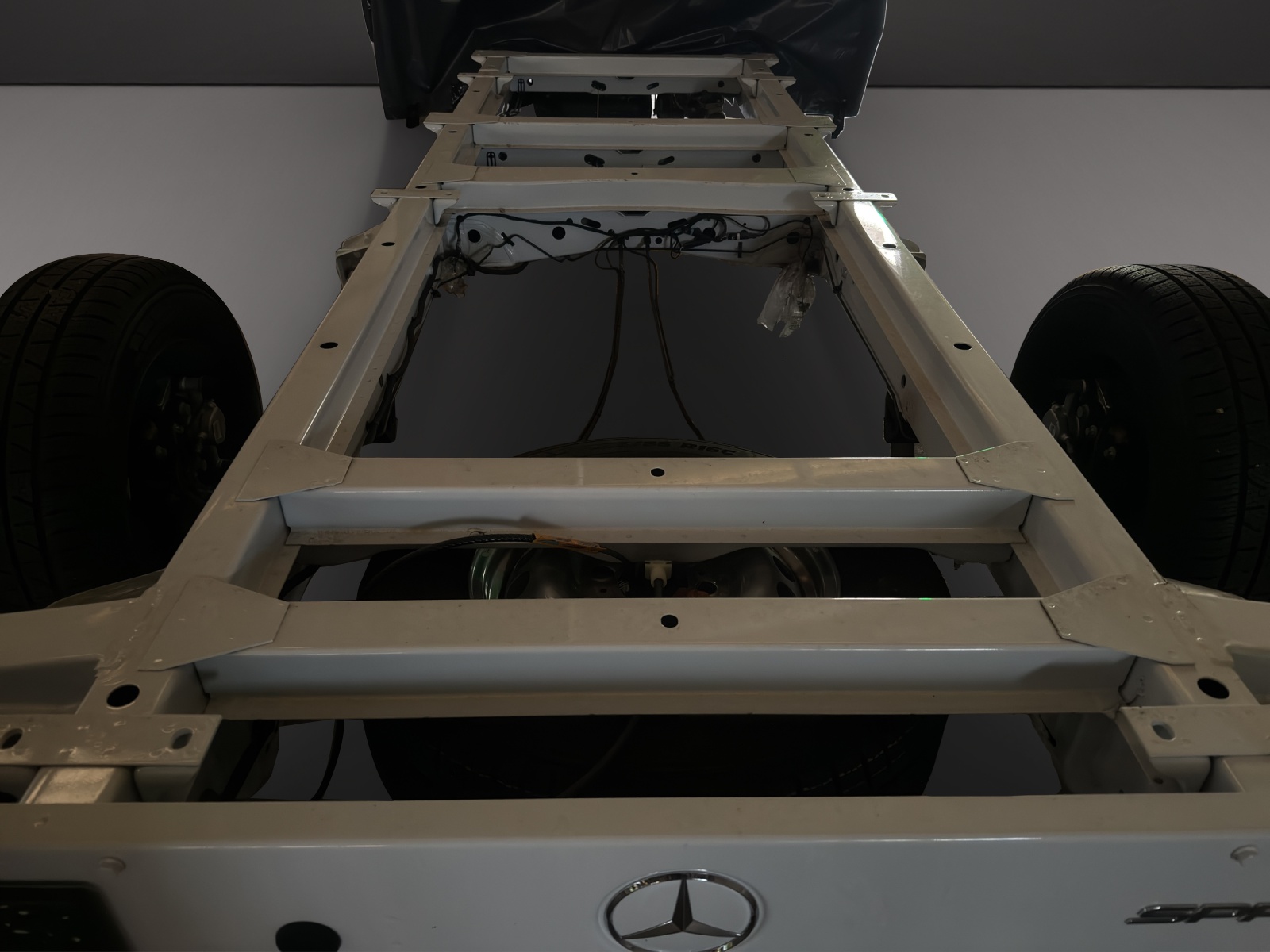 MERCEDES-BENZ Sprinter 315 CDI Standard 9G-TRONIC FWD-image-10