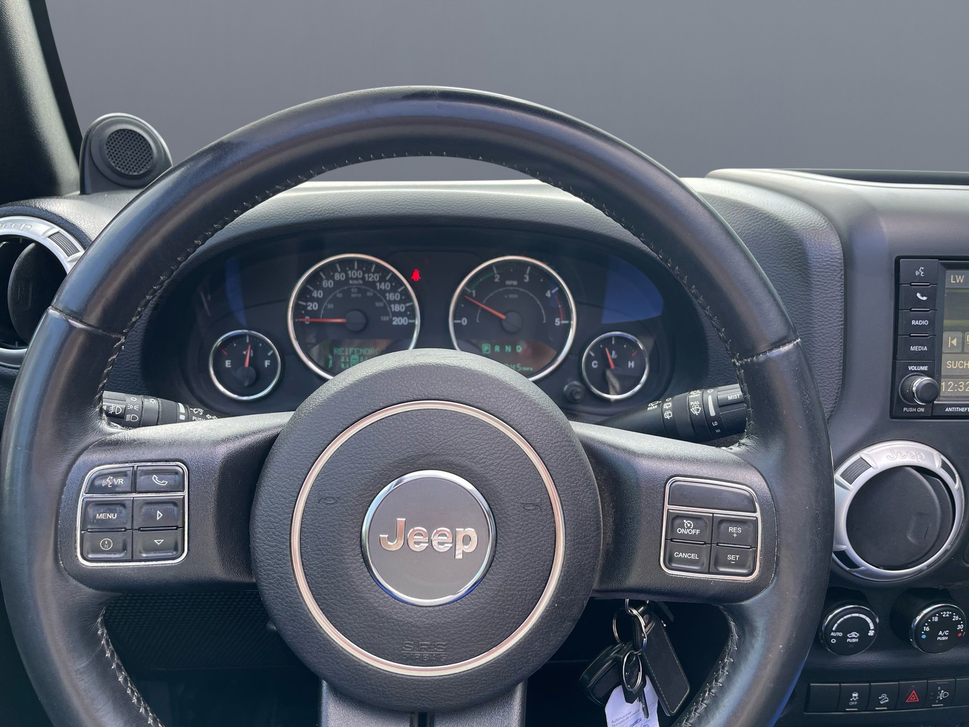 JEEP Wrangler 2.8 CRD Rubicon Automatic hardtop-image-11