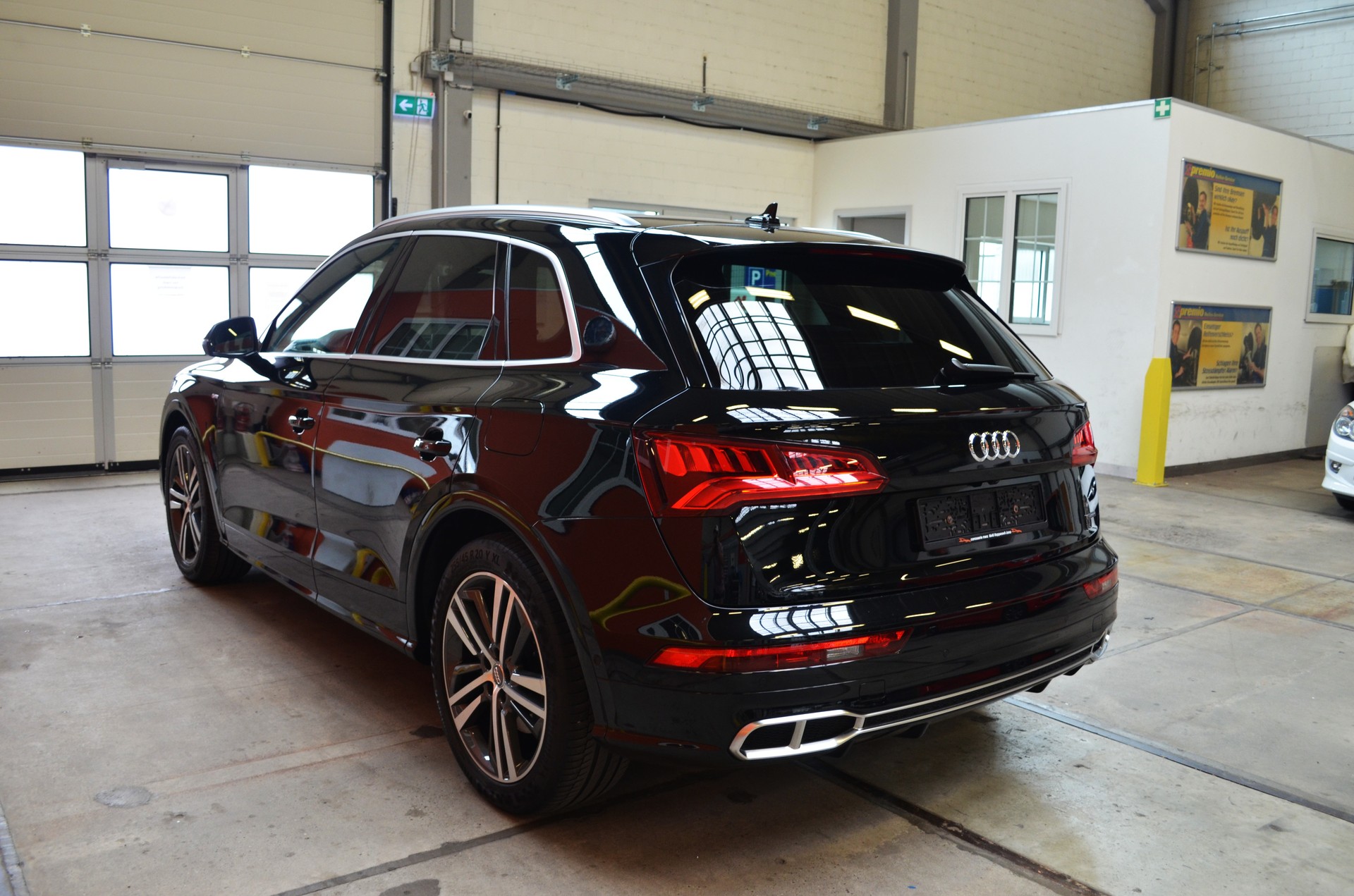 AUDI Q5 55 TFSI e sport quattro-image-6