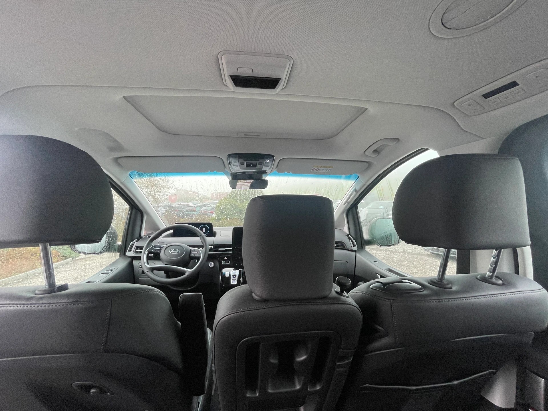HYUNDAI Staria Wagon 1.6 T-GDi HEV Vertex A-image-8