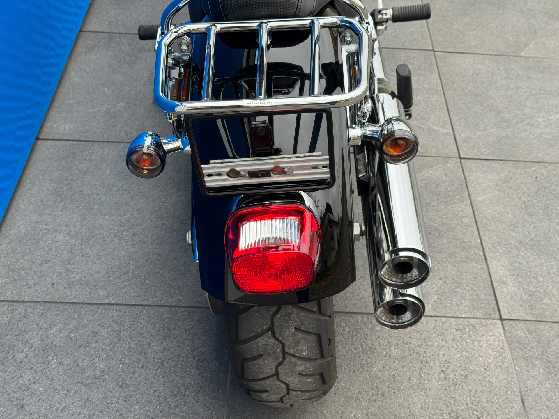 HARLEY-DAVIDSON FXLR Low Rider 107 ABS-image-9