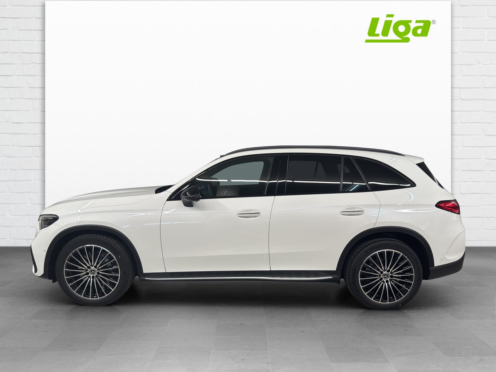 MERCEDES-BENZ GLC 220 d AMG Line 4Matic