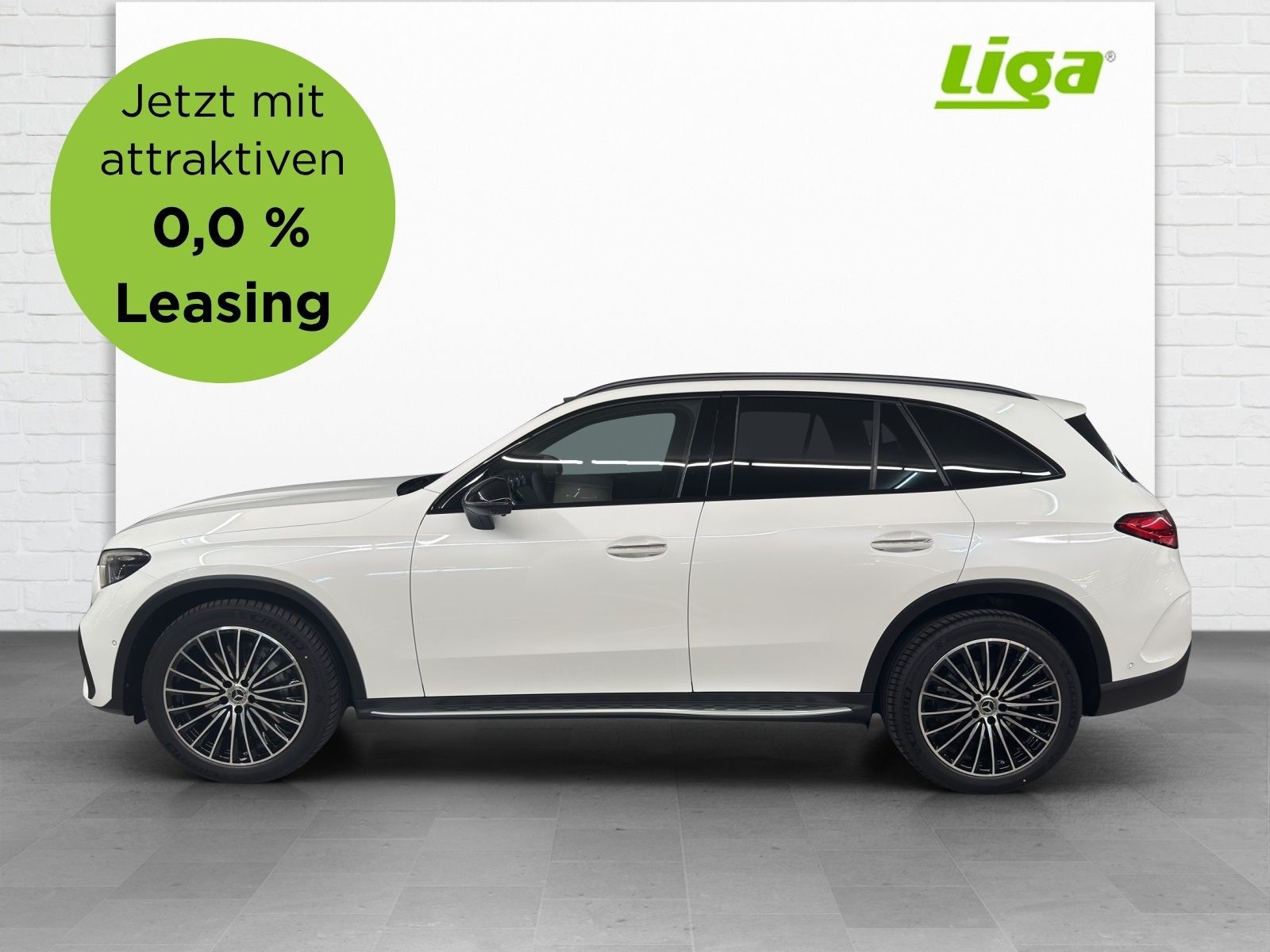 MERCEDES-BENZ GLC 220 d AMG Line 4Matic-image-0
