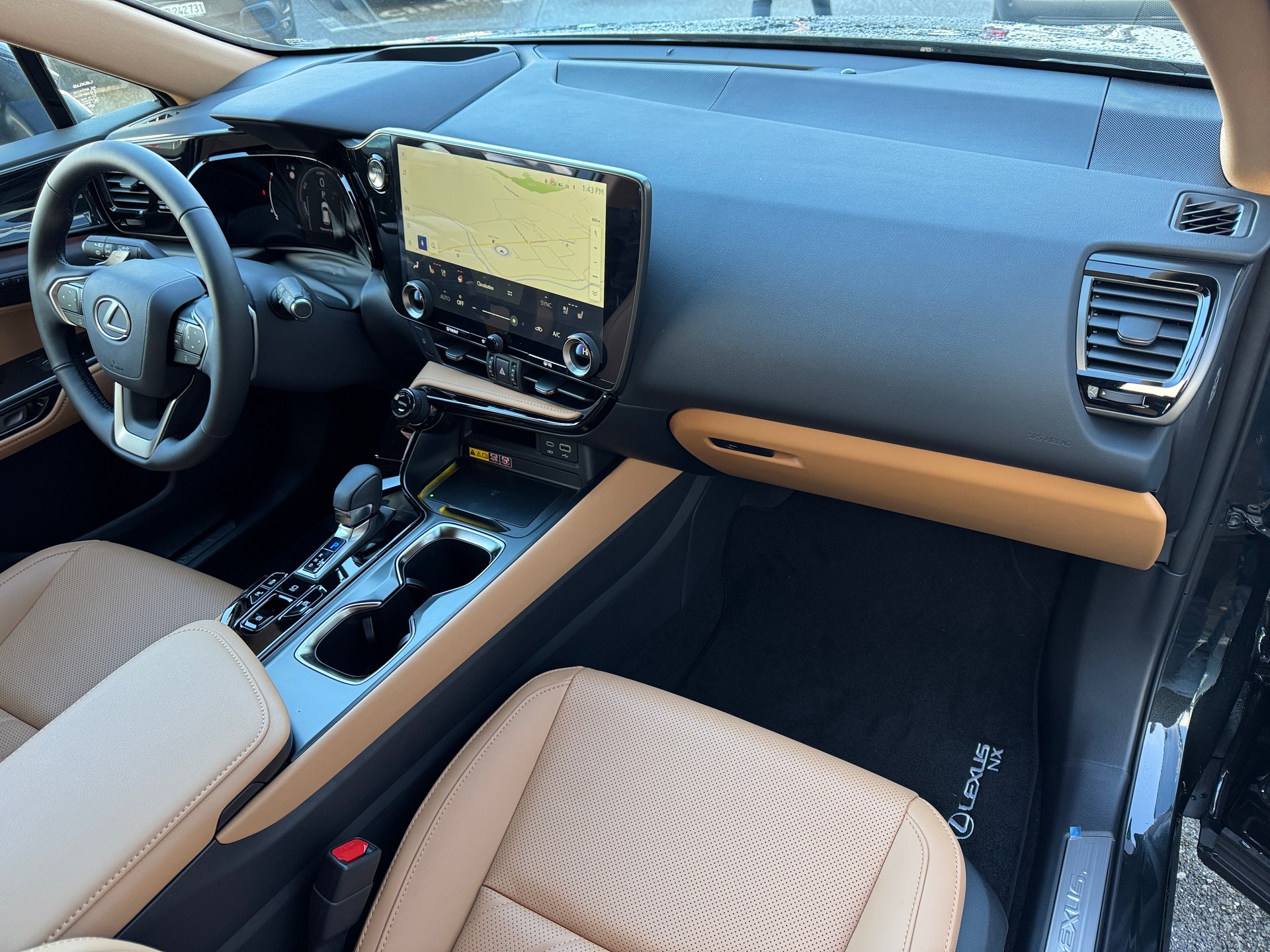 LEXUS NX 350h E-FOUR Comfort-image-13