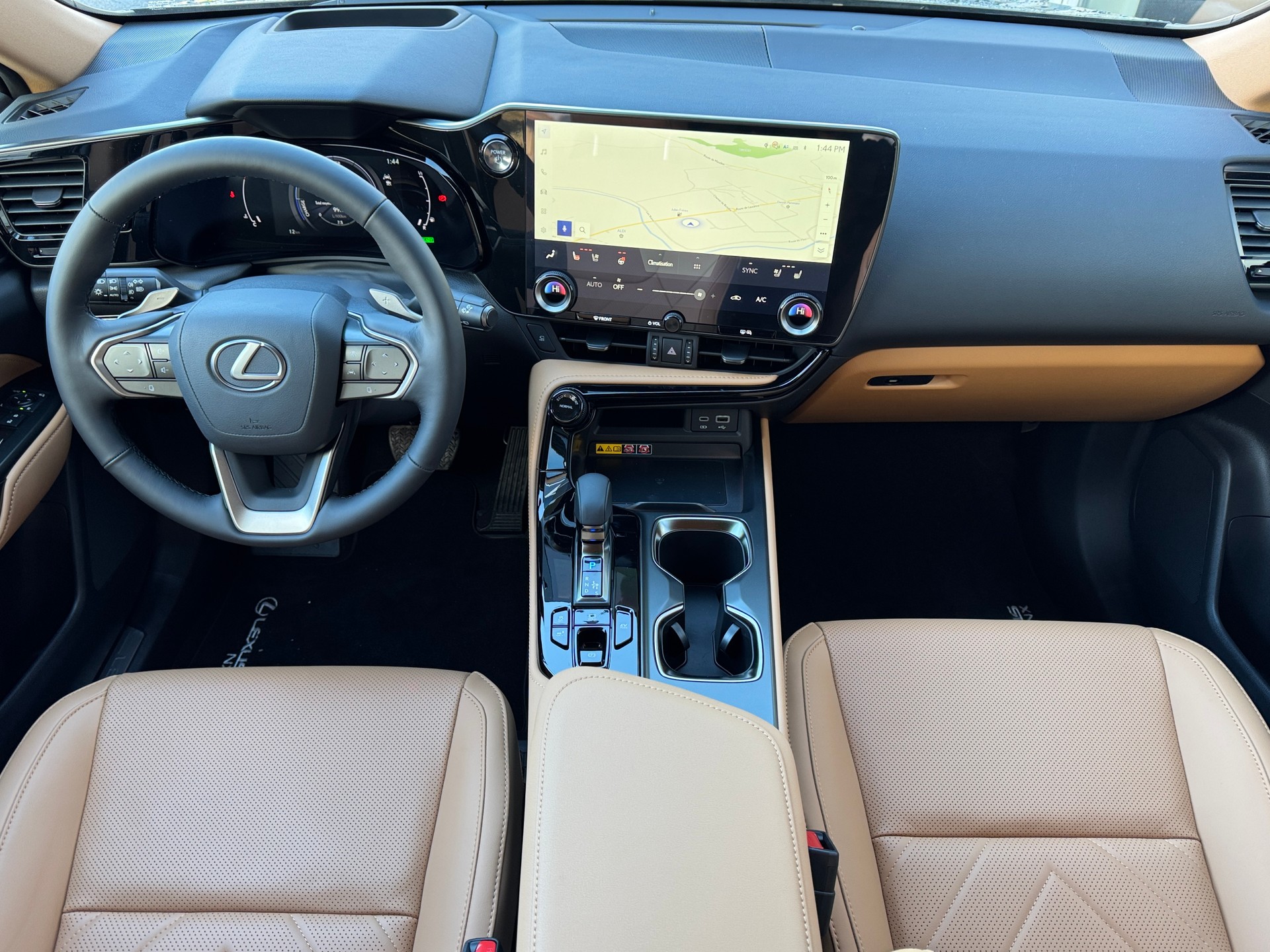 LEXUS NX 350h E-FOUR Comfort-image-14