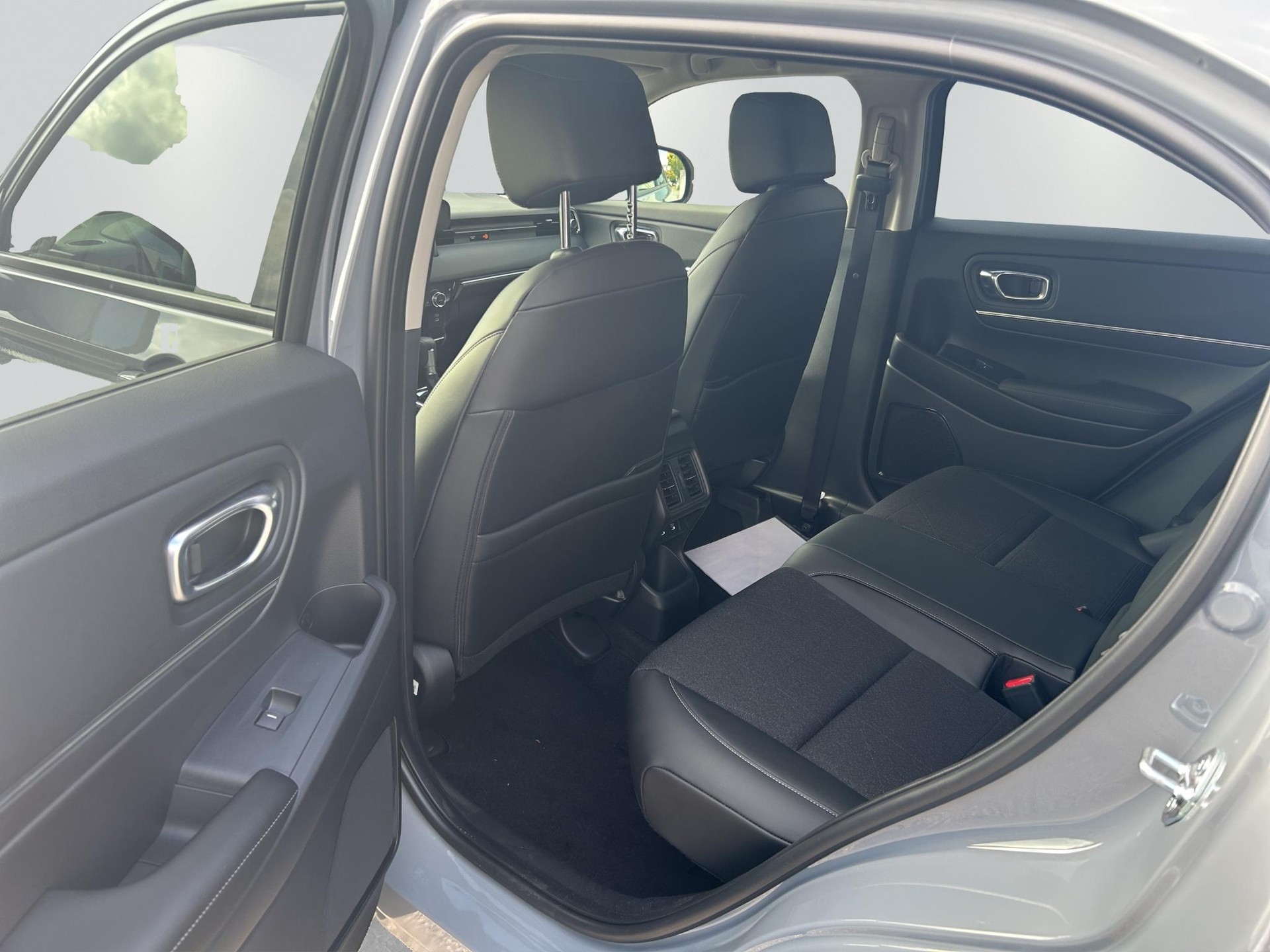 HONDA HR-V 1.5 i-MMD Advance Plus-image-12