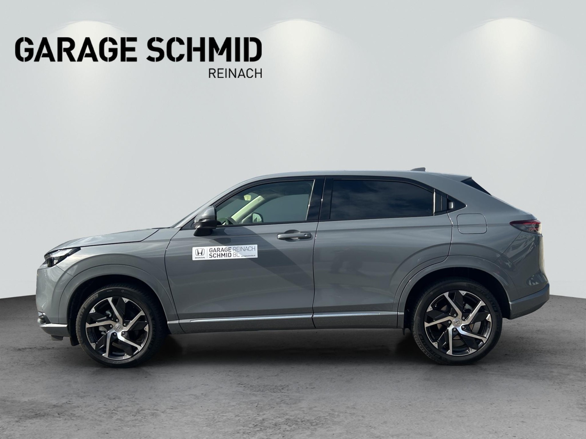 HONDA HR-V 1.5 i-MMD Advance Plus-showroom-element-3