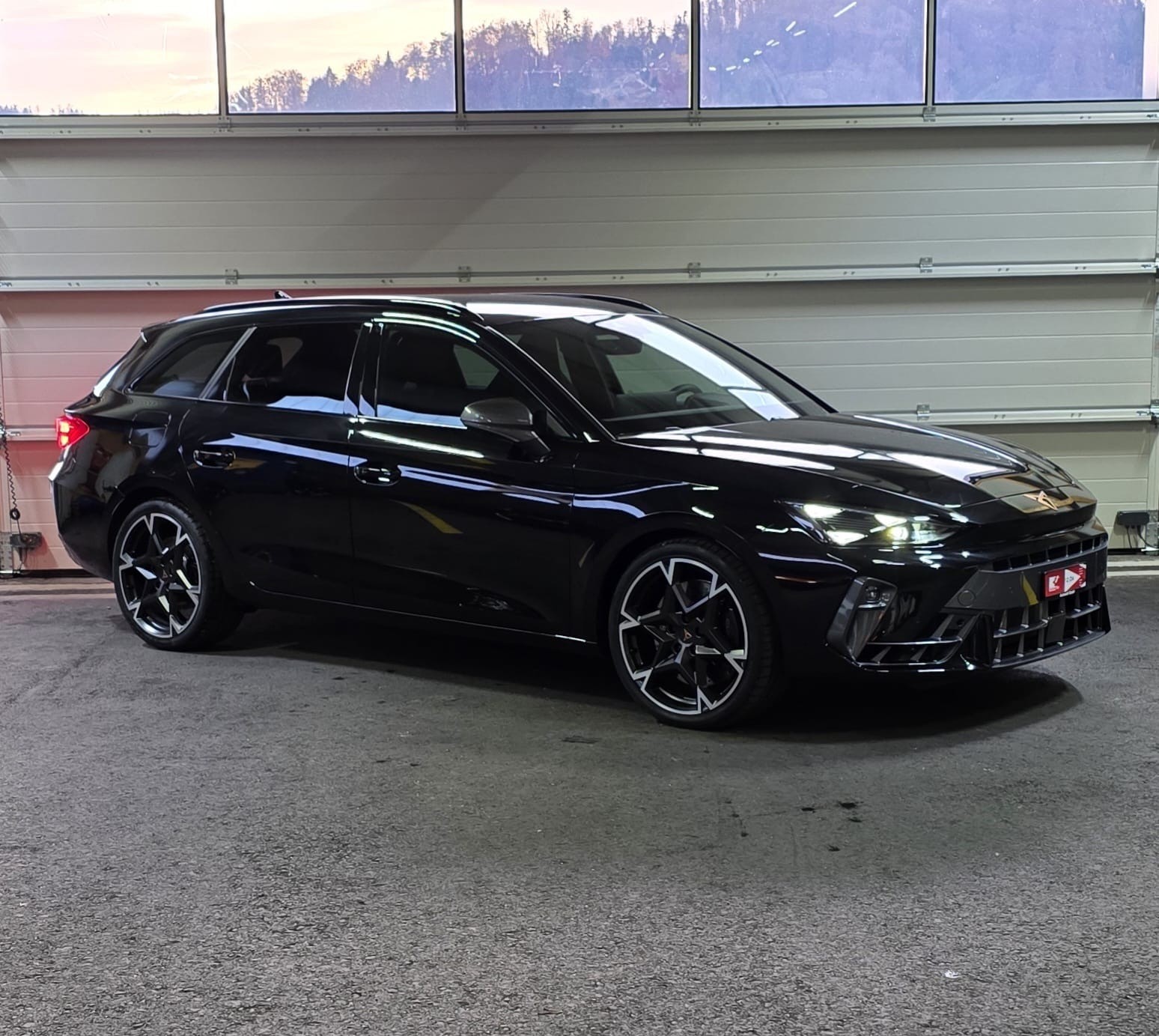 CUPRA LEON ST 2.0 TSI VZ DSG 4Drive + *Anhängerkupplung*-image-6