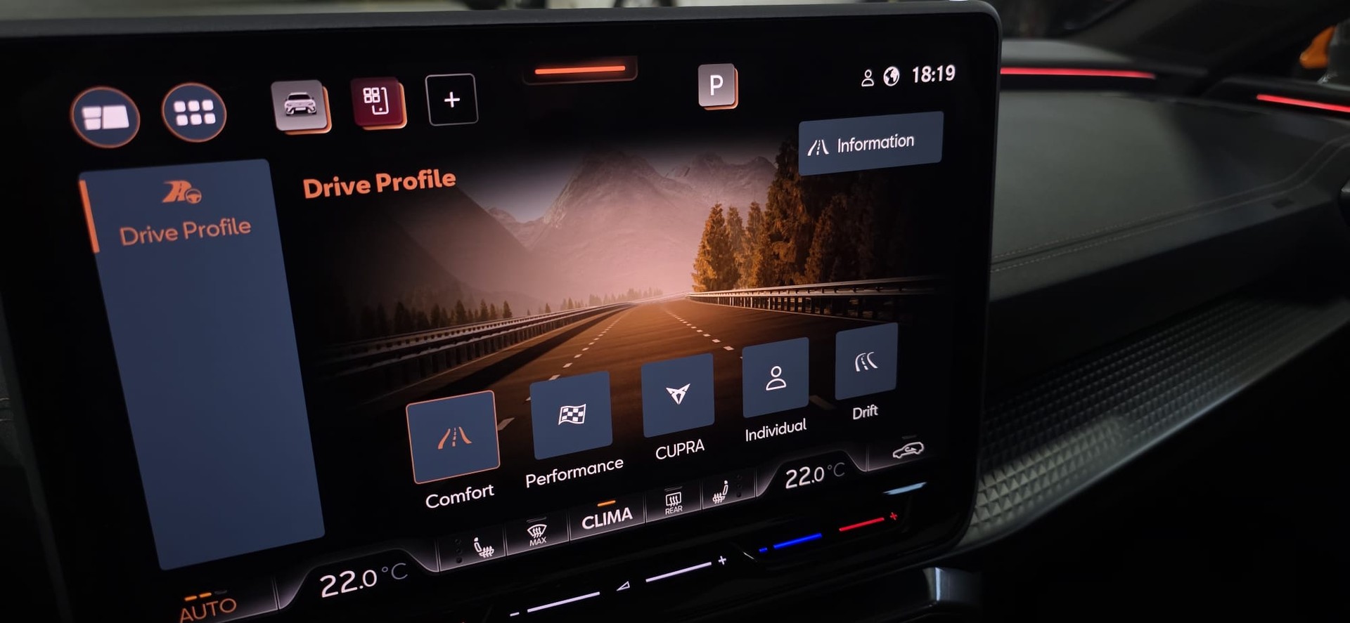 CUPRA LEON ST 2.0 TSI VZ DSG 4Drive + *Anhängerkupplung*-image-21