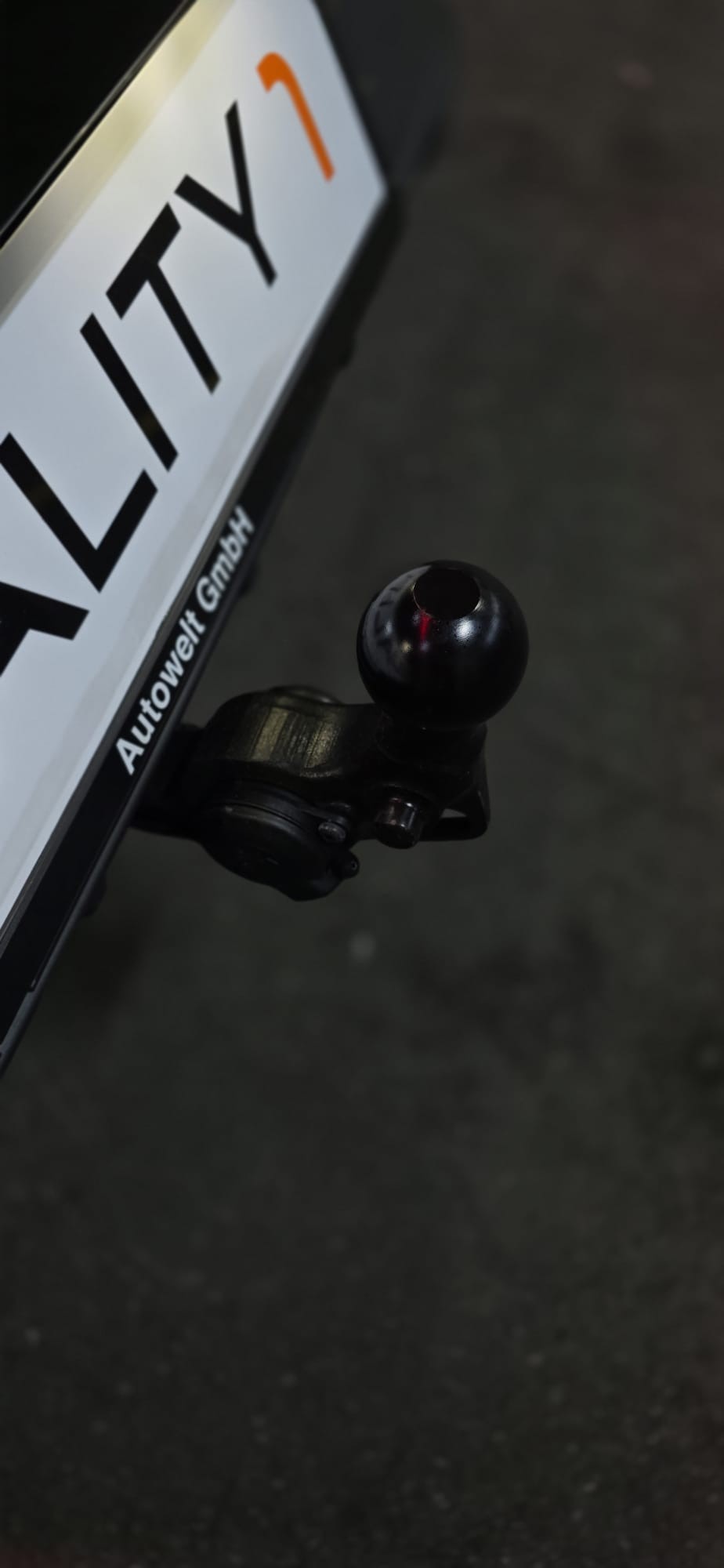 CUPRA LEON ST 2.0 TSI VZ DSG 4Drive + *Anhängerkupplung*-image-29