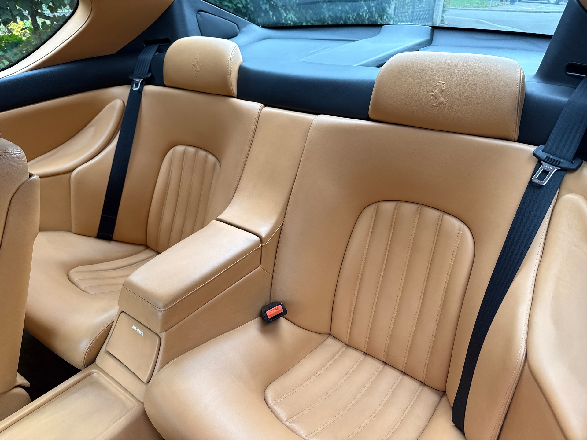 FERRARI 456 GT-image-9