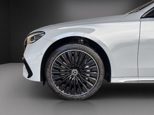 MERCEDES-BENZ E 300 de T 4M 9G-Tronic-image-4