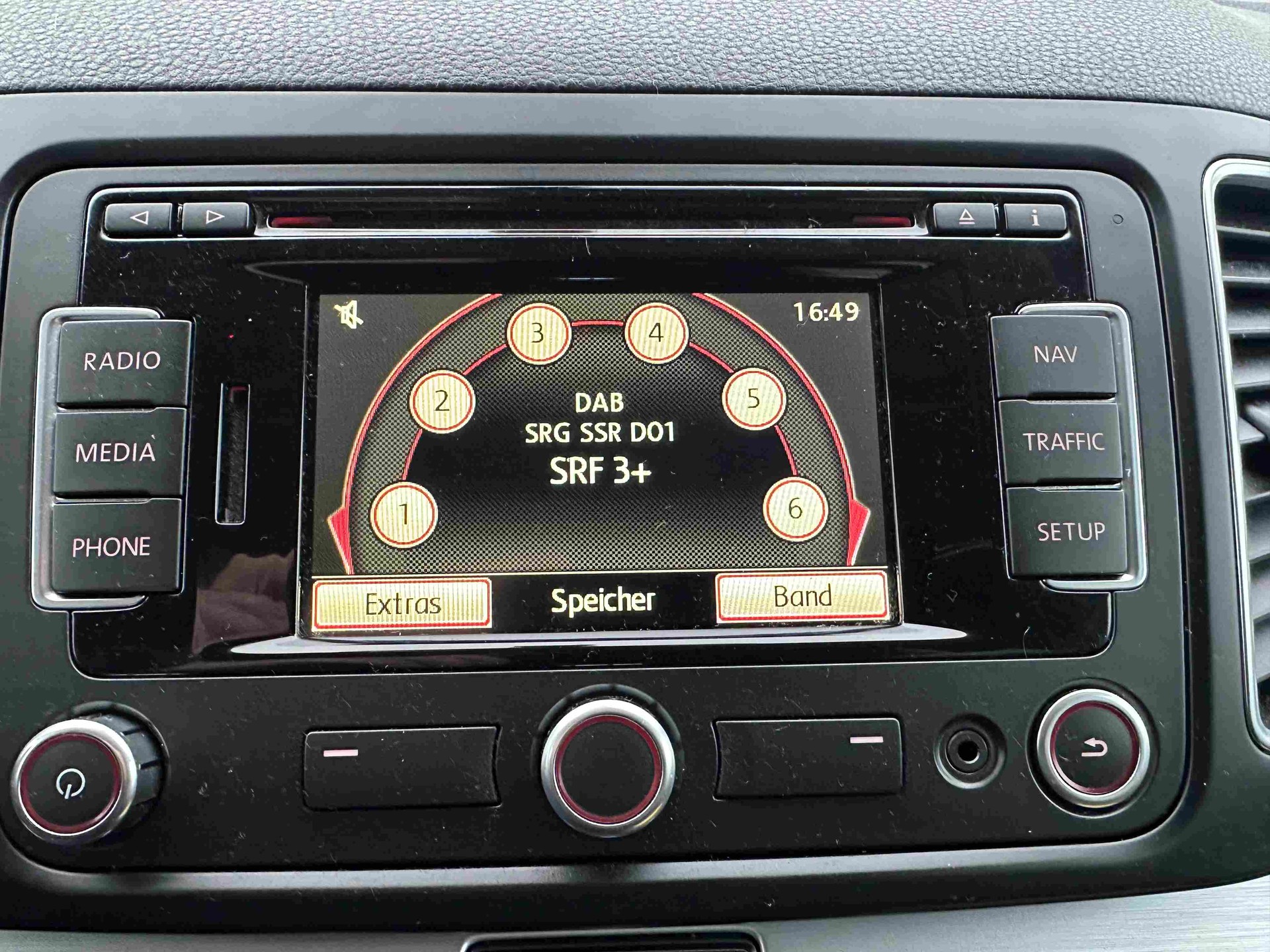 VW Sharan 2.0 TDI BlueMTA Cup 4m-image-9
