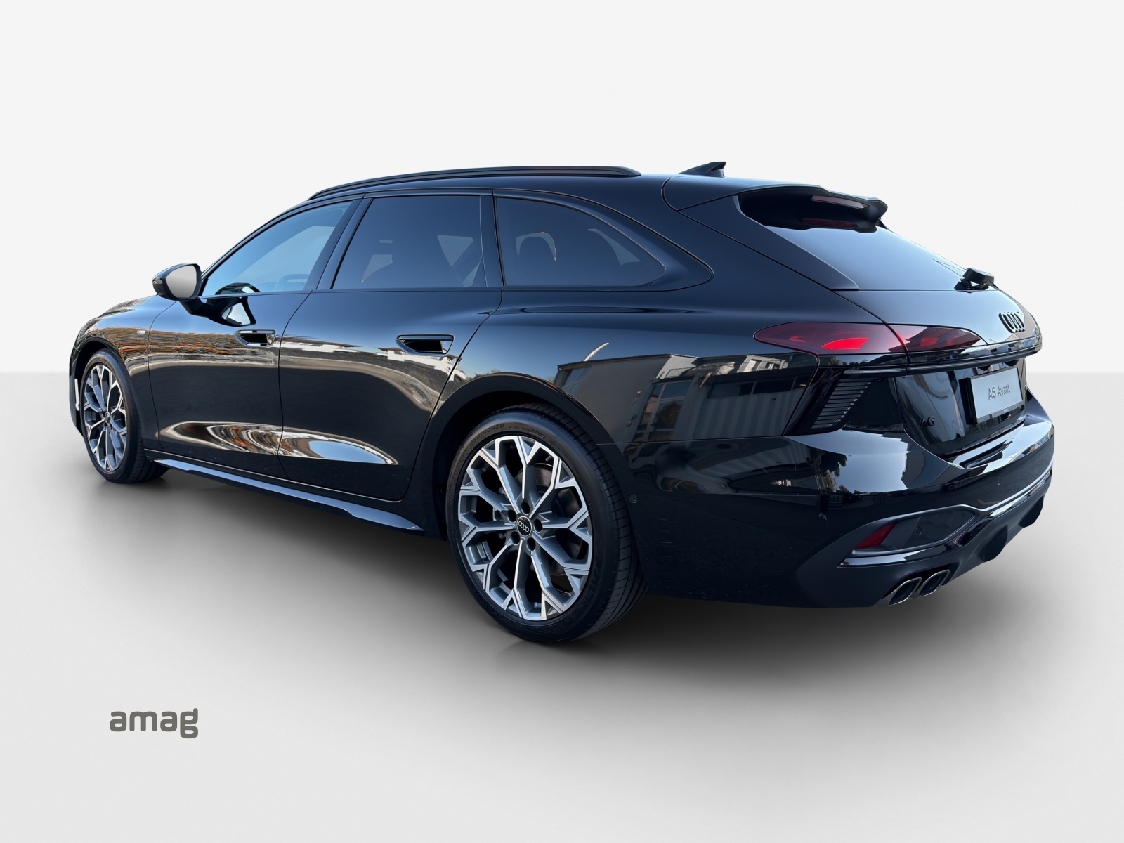 AUDI A6 Avant TDI quattro 150 kW S tronic-image-2