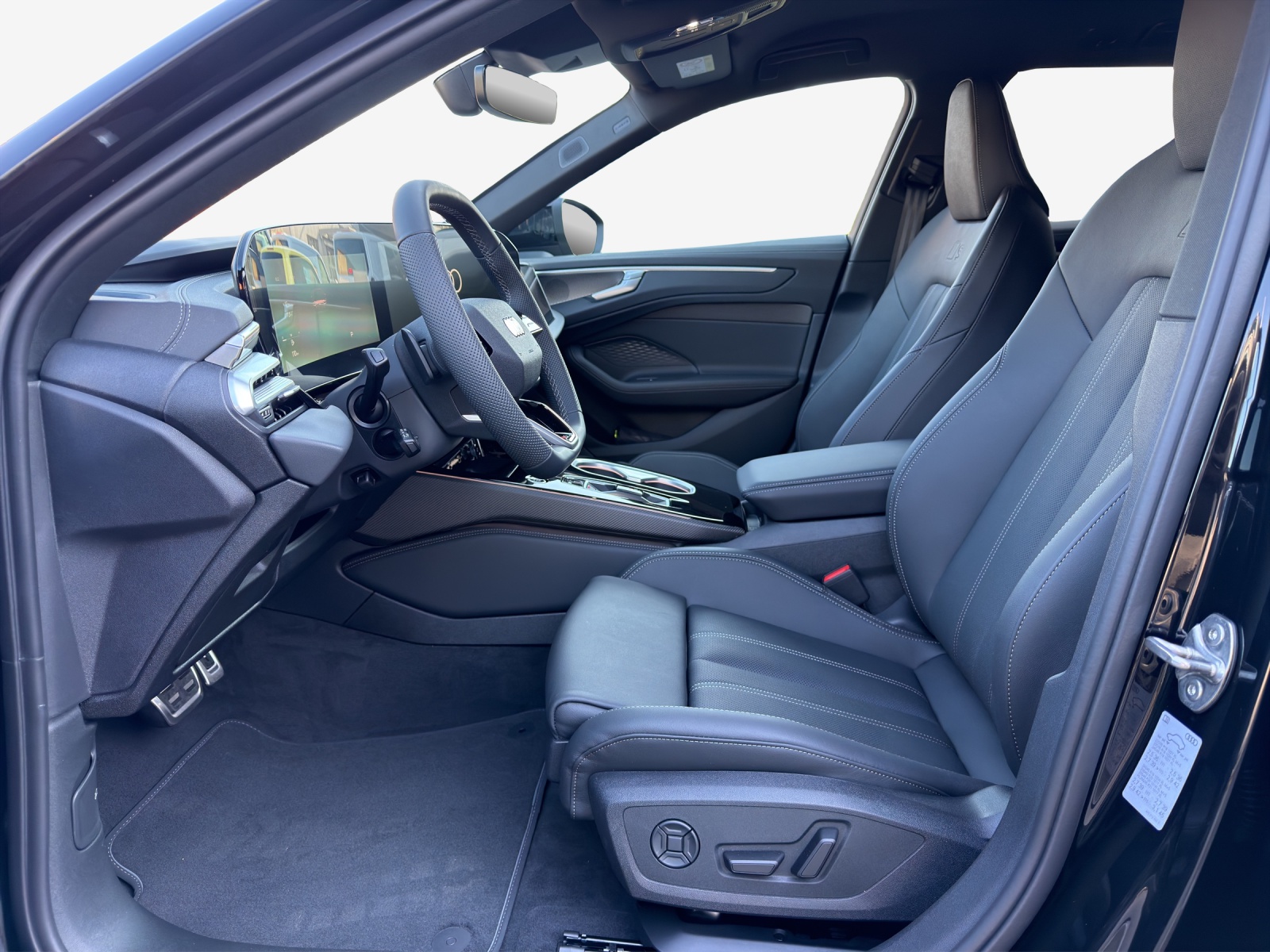 AUDI A6 Avant TDI quattro 150 kW S tronic-image-7