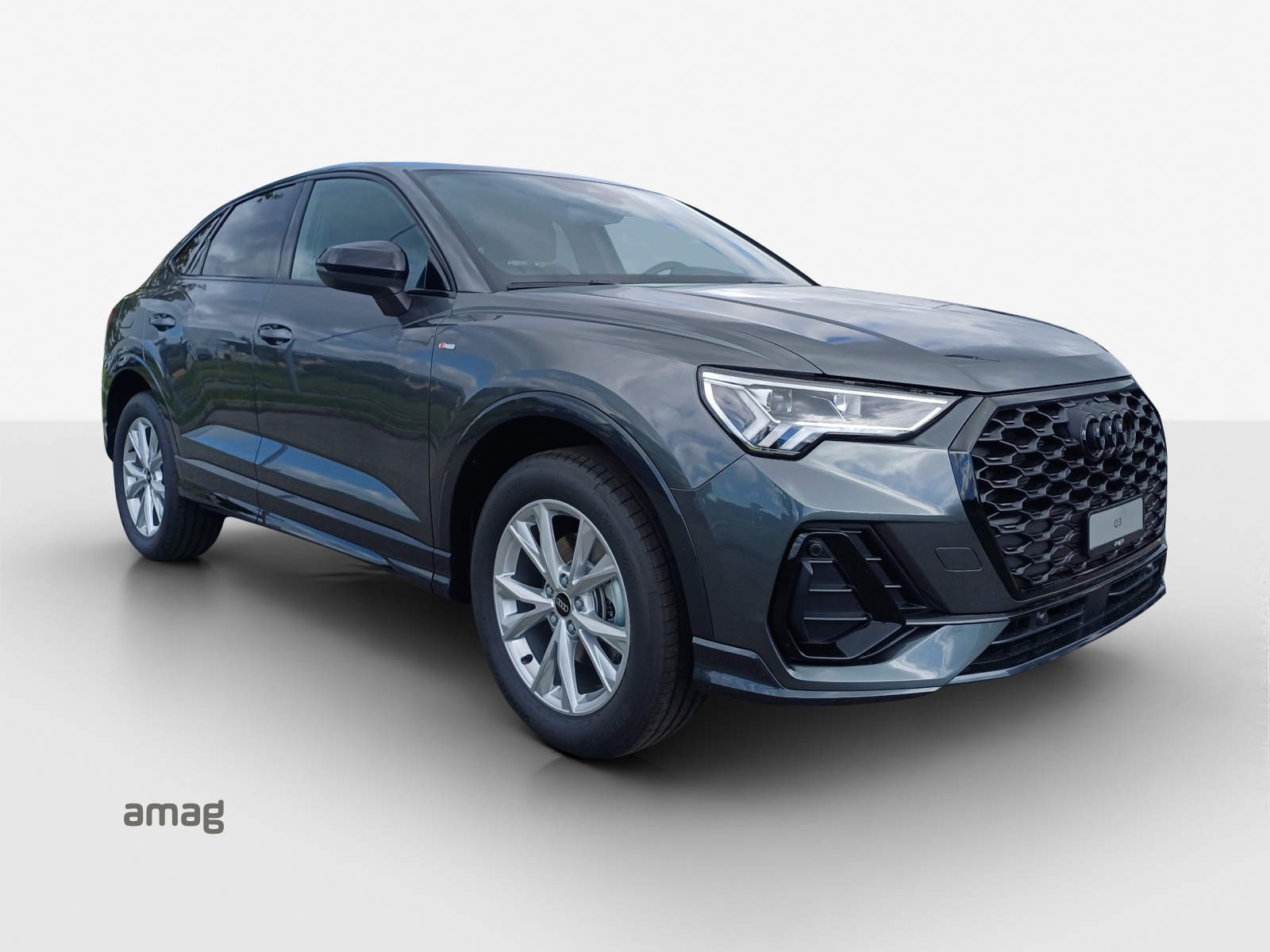 AUDI Q3 Sportback 35 TFSI S line Attraction S-tronic-image-5