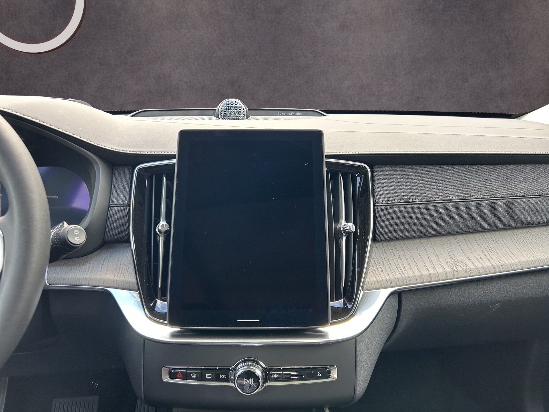 VOLVO XC90 2.0 T8 TE Plus Dark eAWD-image-15