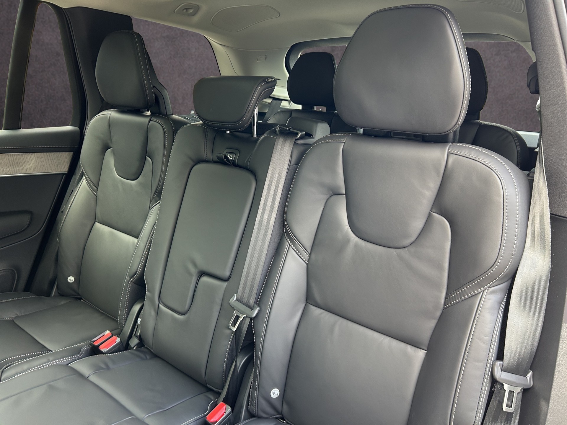 VOLVO XC90 2.0 T8 TE Plus Dark eAWD-image-12
