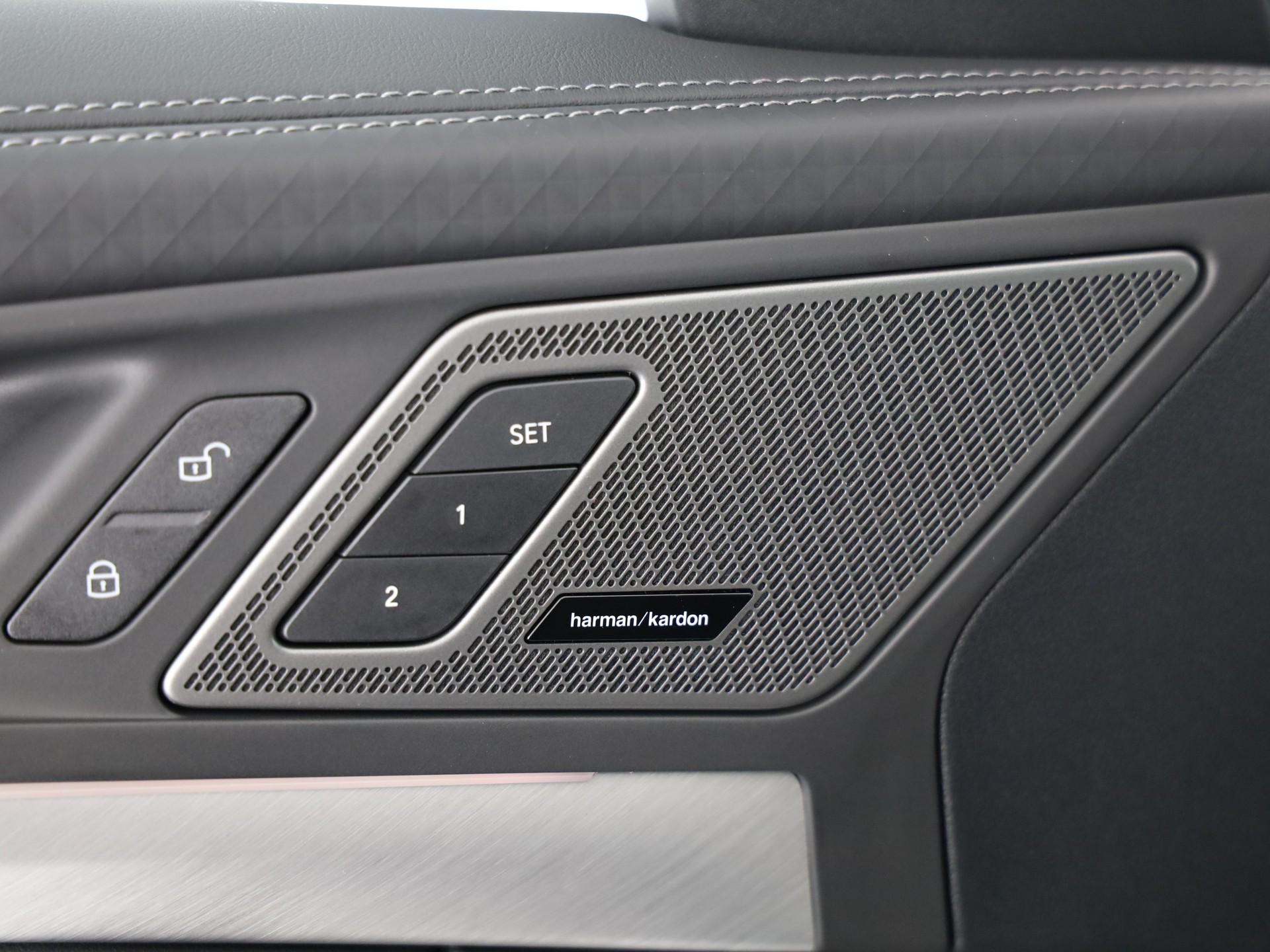 BMW X2 20d xDrive-image-9