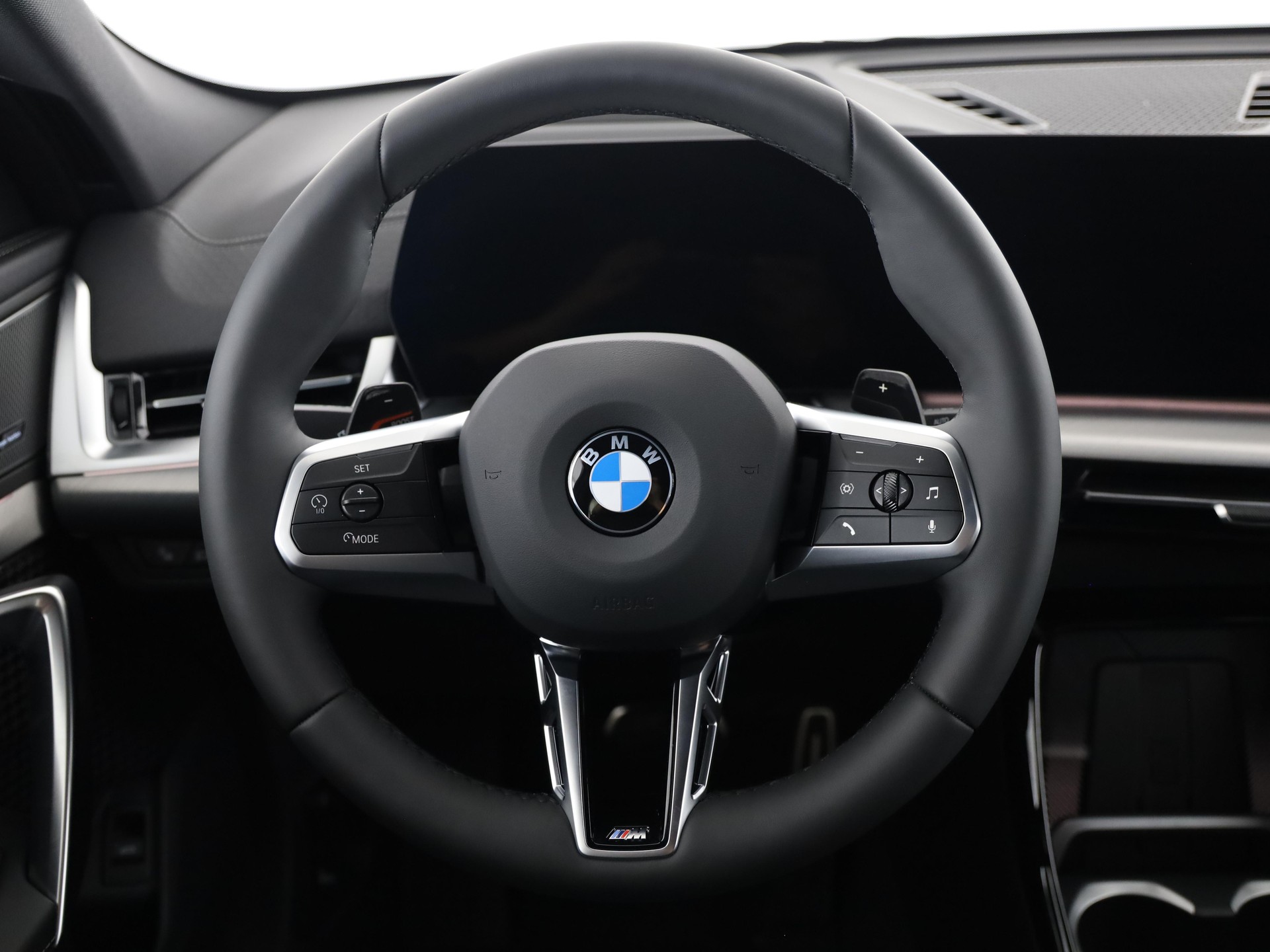 BMW X2 20d xDrive-image-17