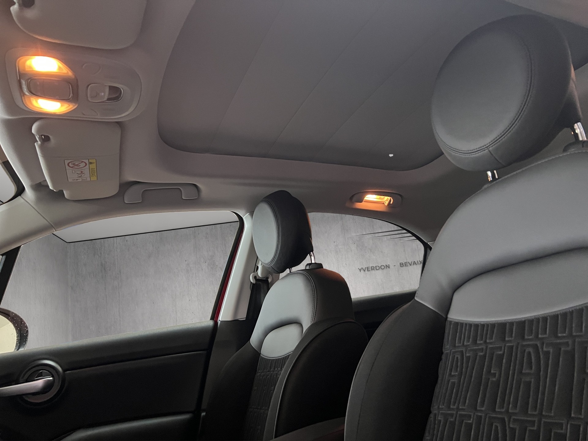 FIAT 500X 1.5 Hybrid 130cv Dolcevita Swiss E-image-12