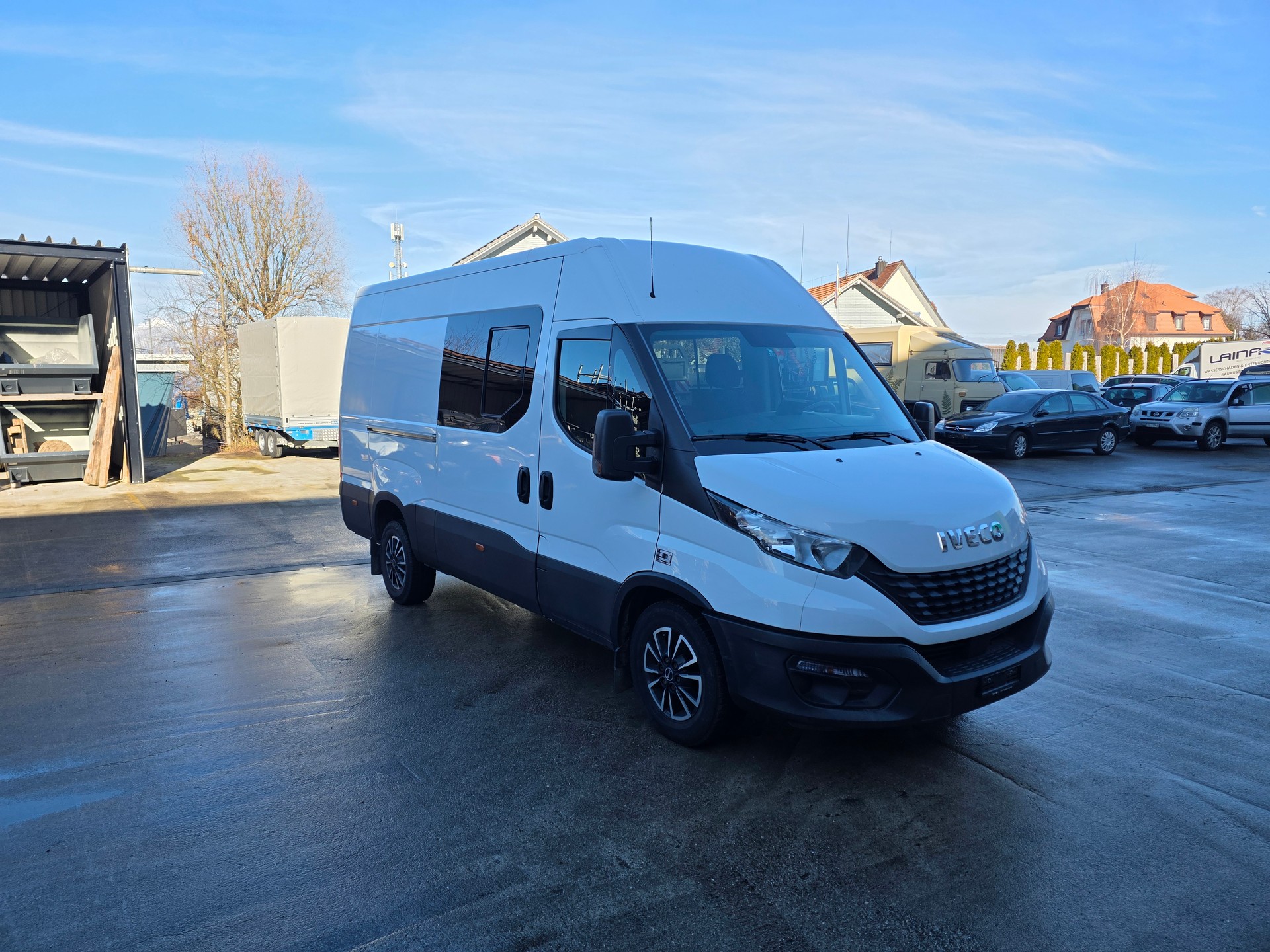 IVECO DAILY 35S14-image-0