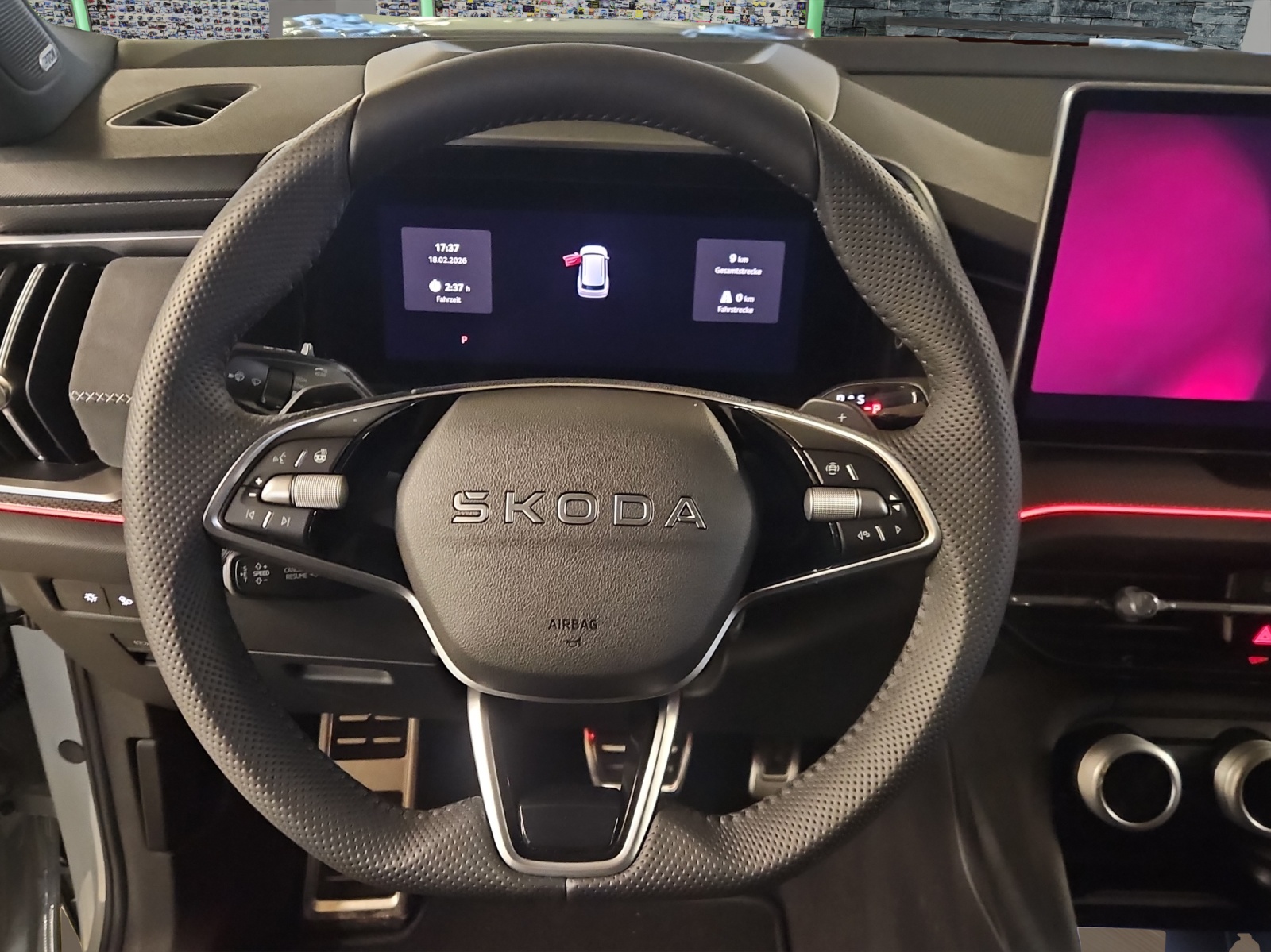 SKODA Kodiaq 2.0 TDI Sportline 4x4-image-11