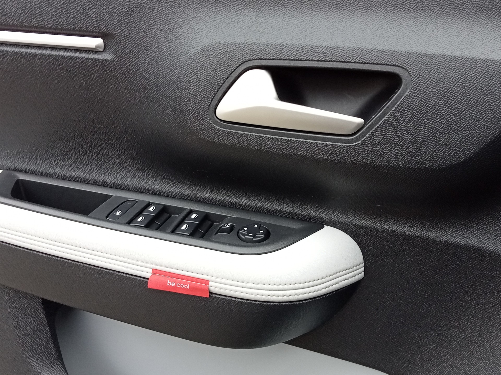 CITROEN e-C3 44kWh Max-image-15