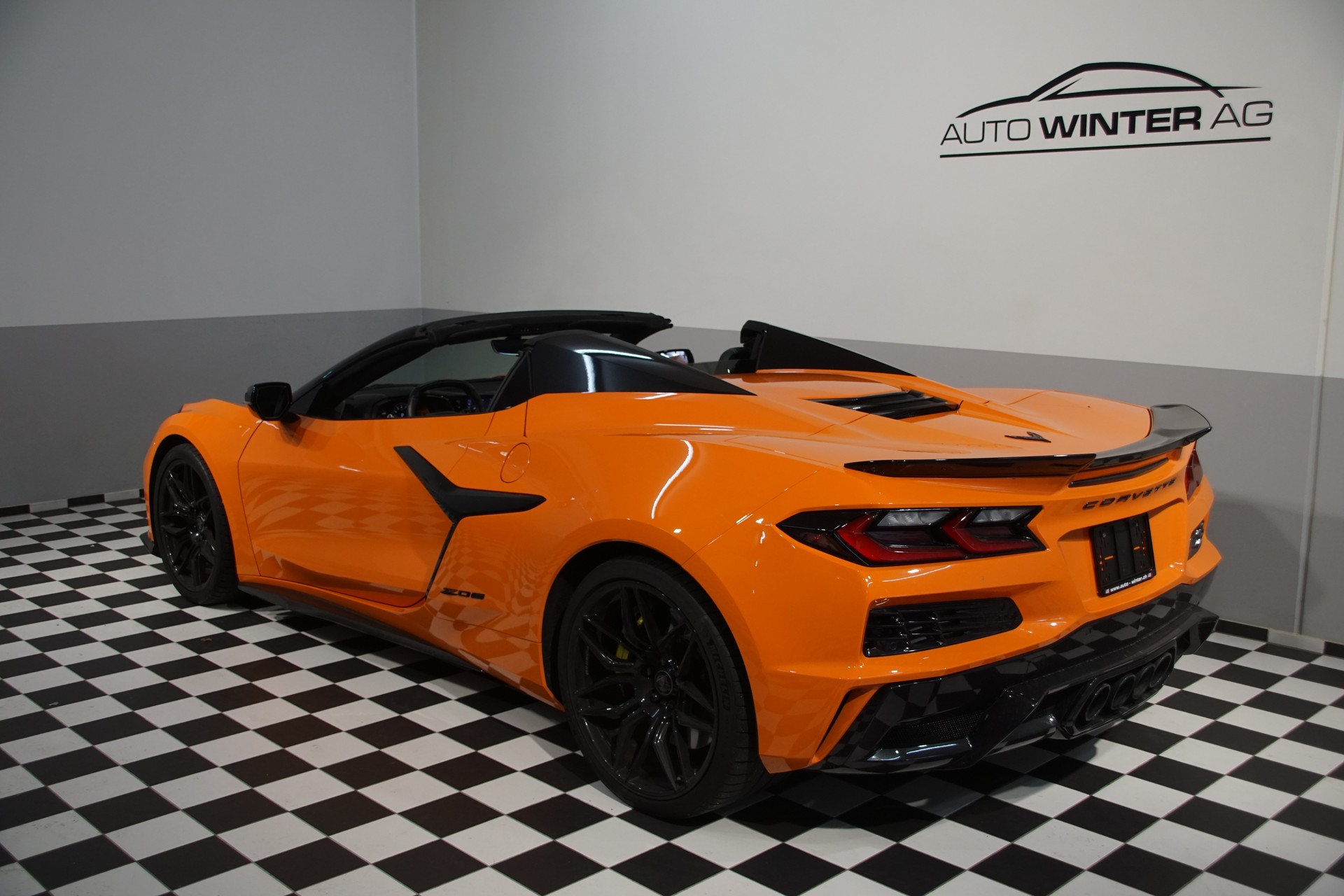 CHEVROLET Corvette 3LZ // Z06 670 PS // Convertible-image-9