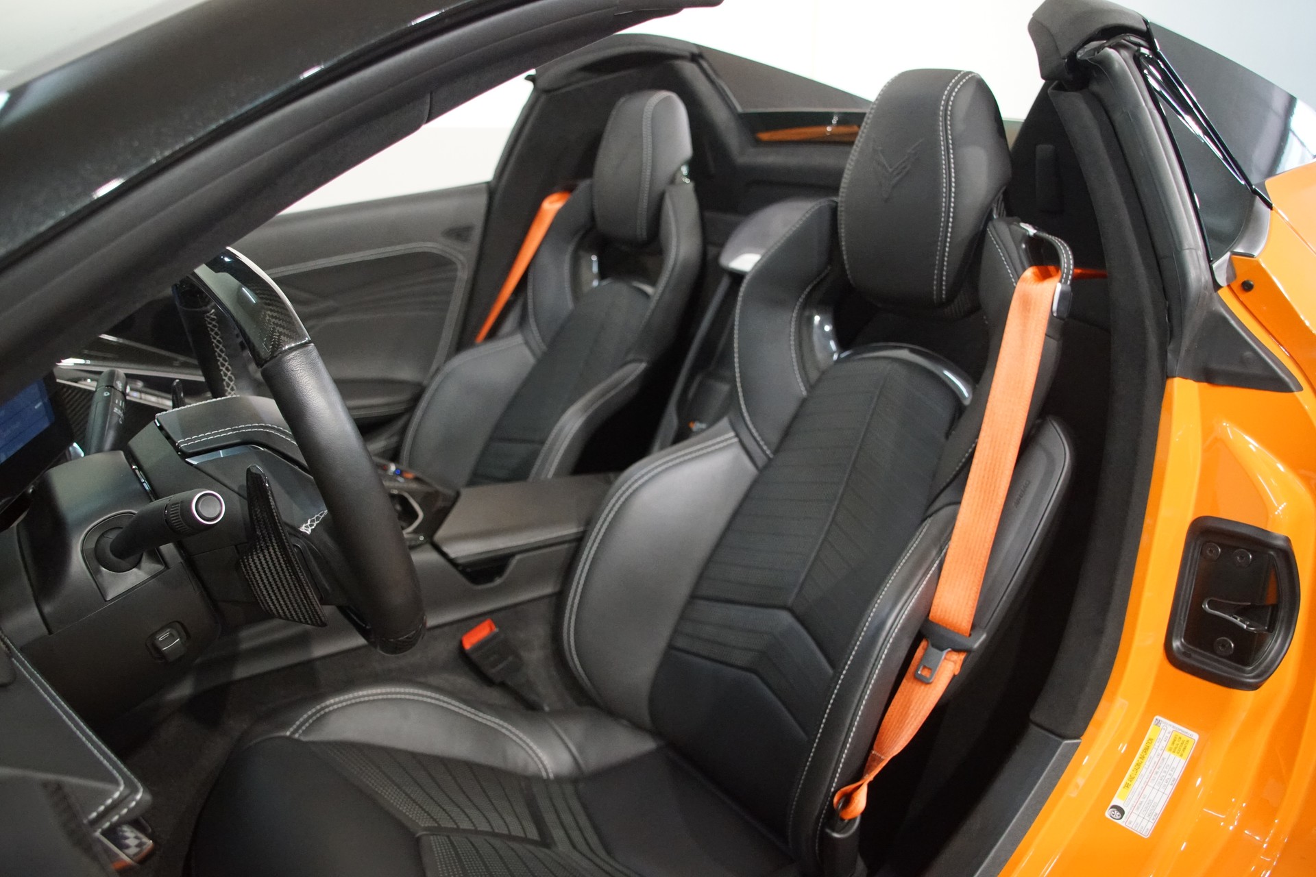 CHEVROLET Corvette 3LZ // Z06 670 PS // Convertible-image-19