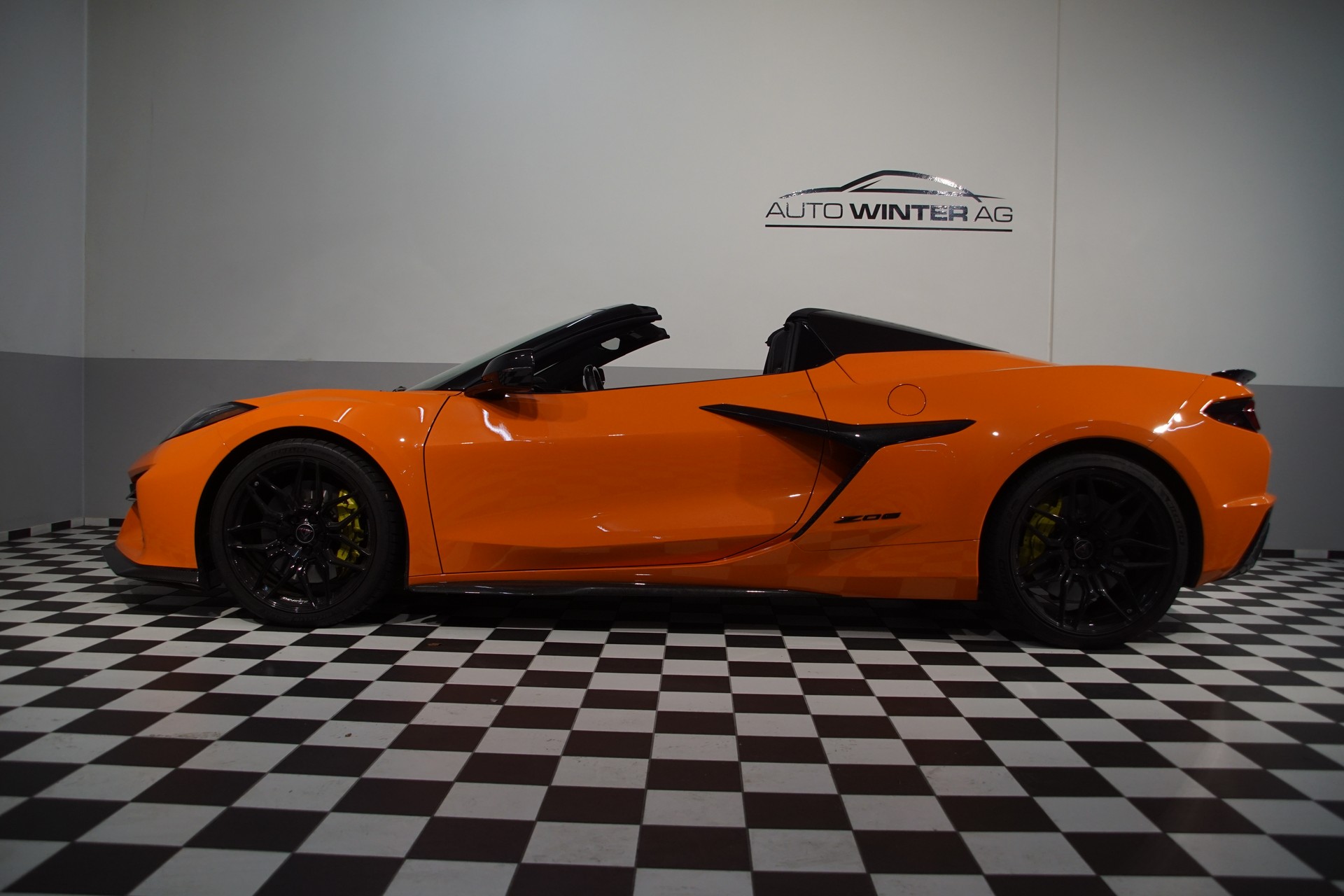 CHEVROLET Corvette 3LZ // Z06 670 PS // Convertible-image-14