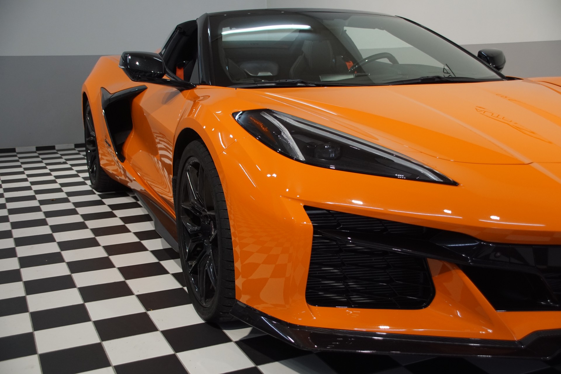 CHEVROLET Corvette 3LZ // Z06 670 PS // Convertible-image-3