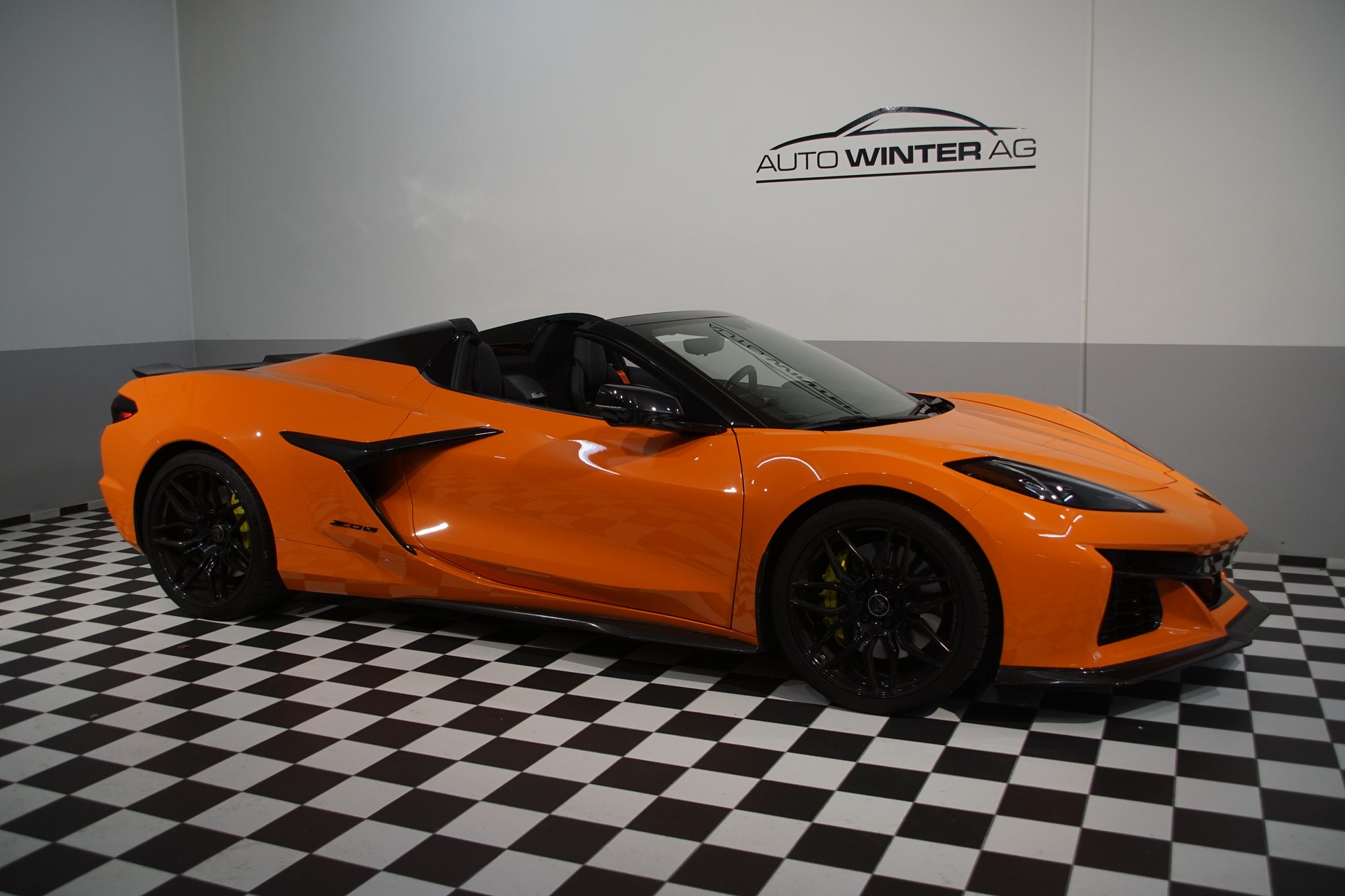 CHEVROLET Corvette 3LZ // Z06 670 PS // Convertible-image-2