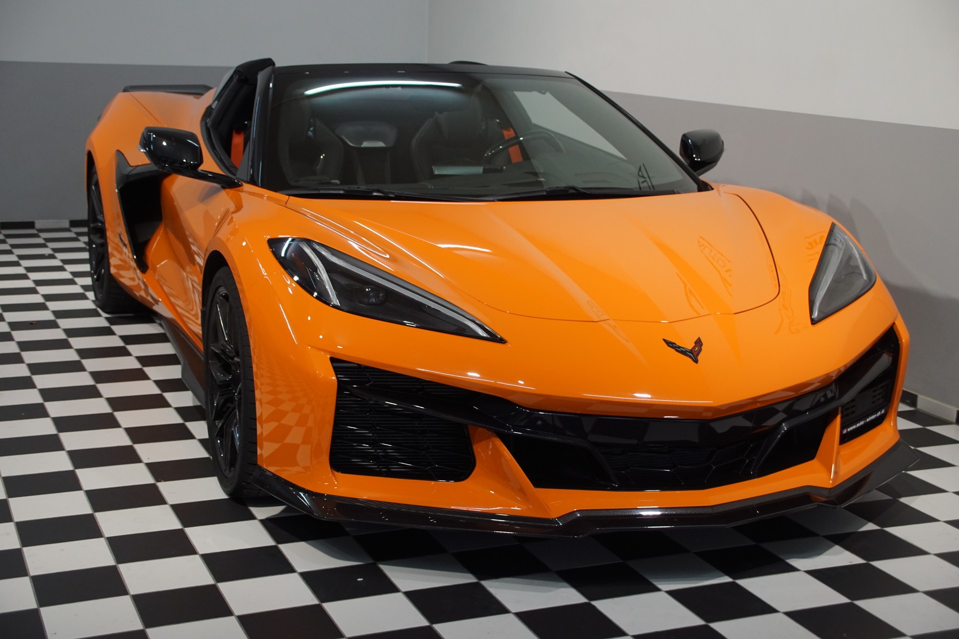 CHEVROLET Corvette 3LZ // Z06 670 PS // Convertible-image-4