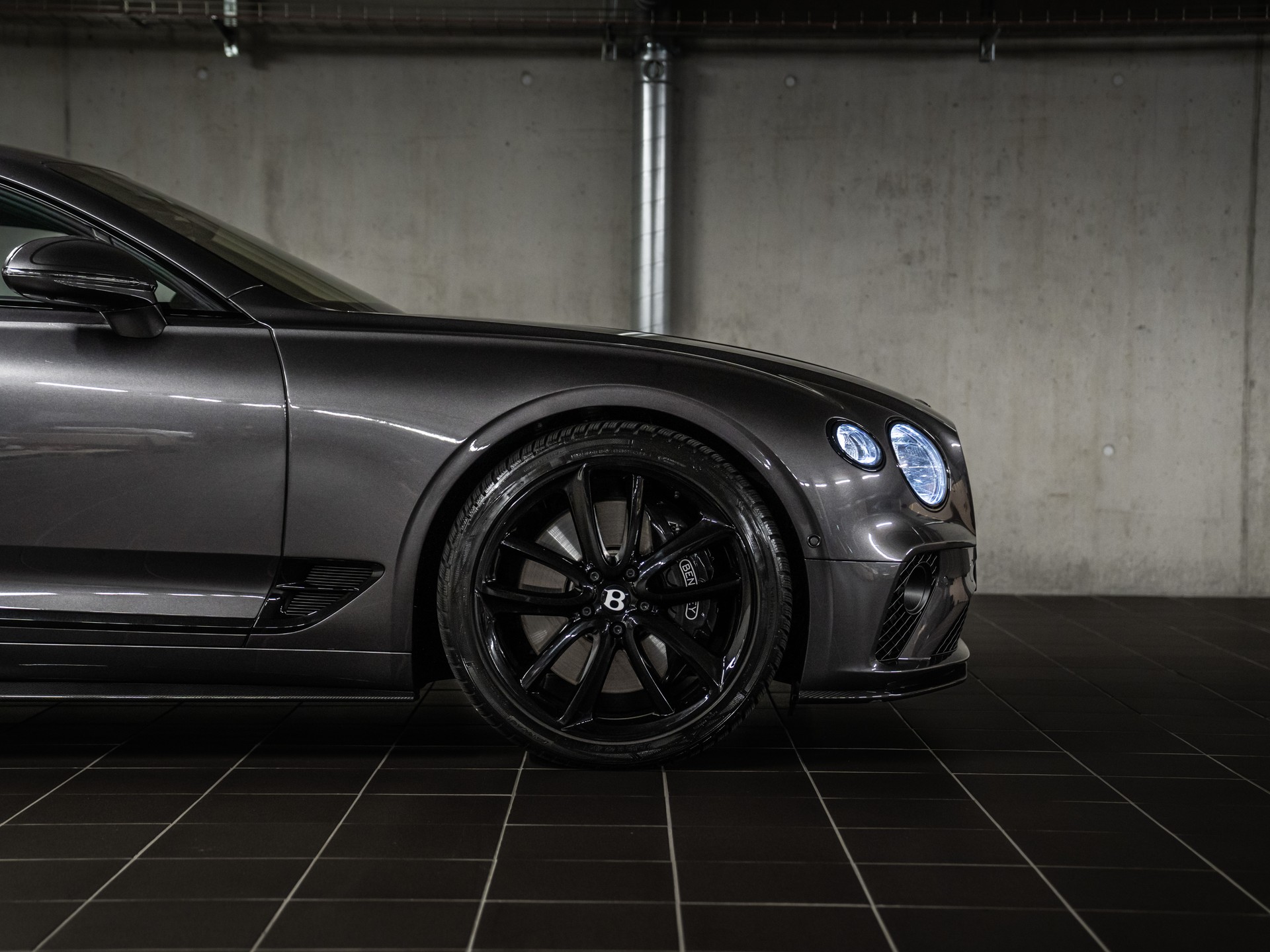 BENTLEY Continental GT 4.0 V8-image-3