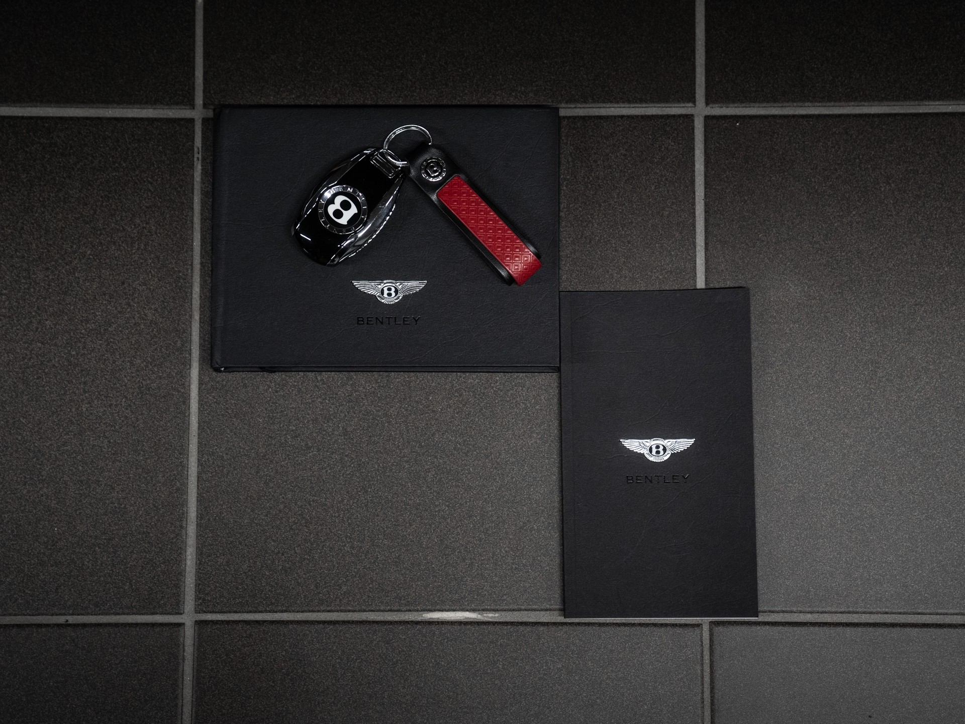 BENTLEY Continental GT 4.0 V8-image-14