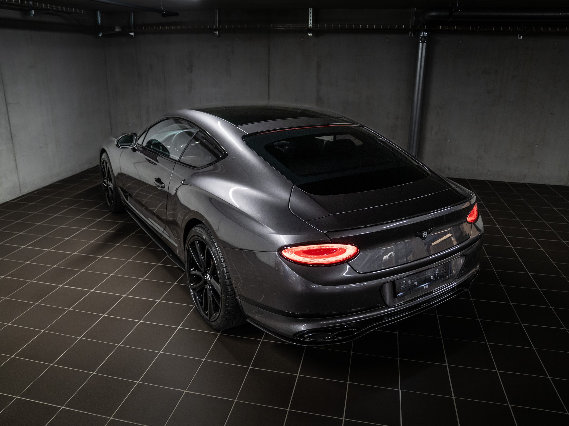 BENTLEY Continental GT 4.0 V8-image-13