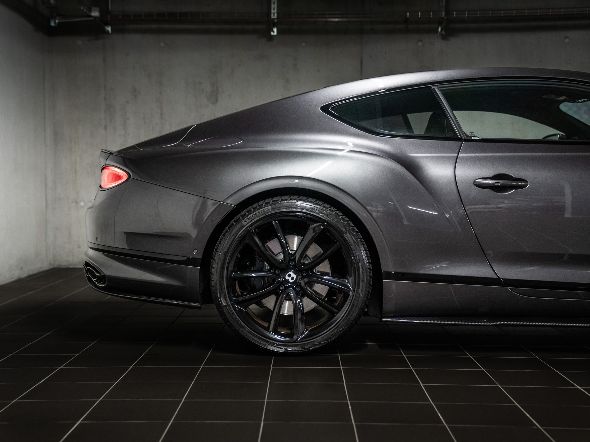 BENTLEY Continental GT 4.0 V8-image-2