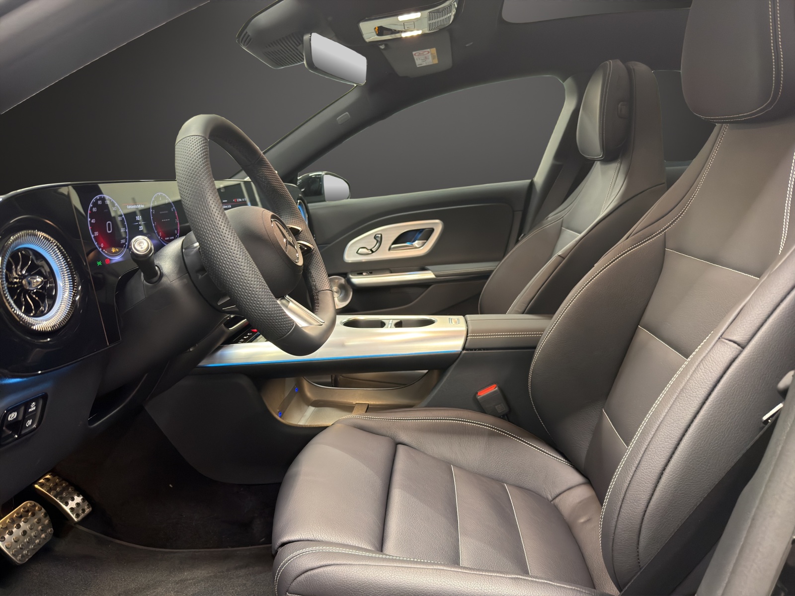 MERCEDES-BENZ CLA 220 8G-DCT 4Matic-image-9
