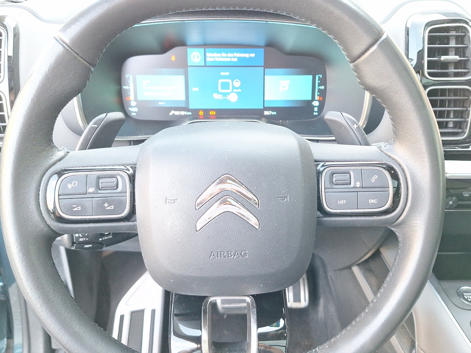 CITROEN C5 Aircross 1.6 Plug-in Hybrid Shine-image-13
