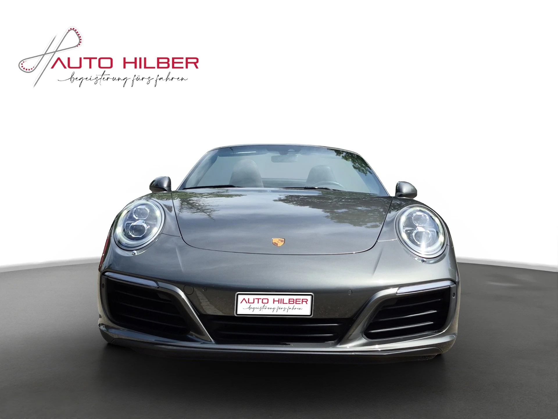PORSCHE 911 Carrera 4 Cabrio PDK-image-1