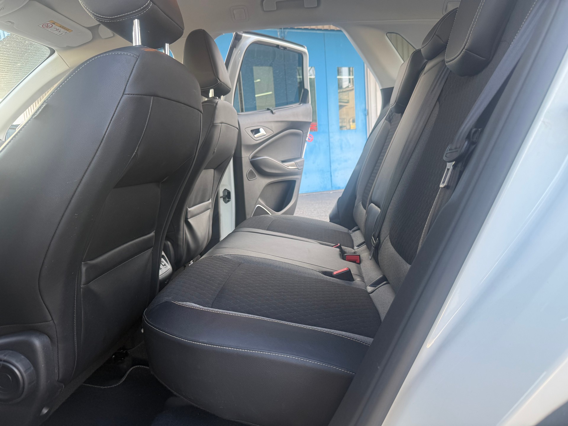 OPEL Grandland X 1.2i TP Ultimate Automatik-image-8
